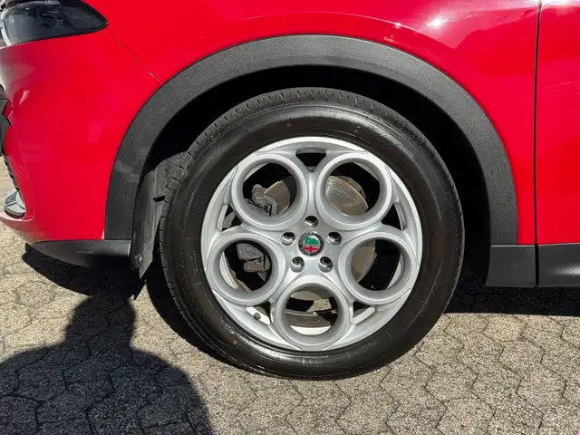 Alfa Romeo Tonale view 10
