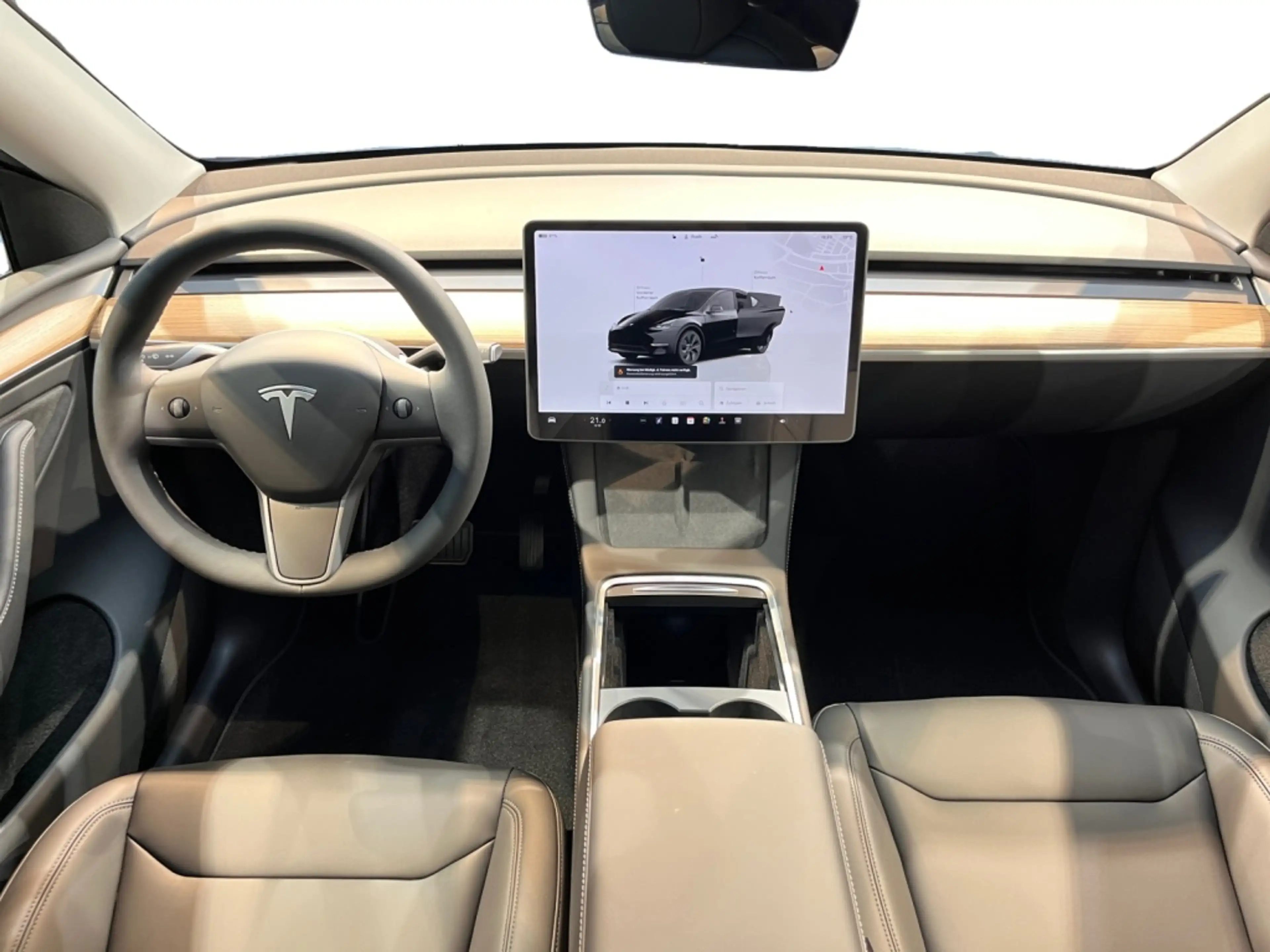 Tesla Model Y Long Range Dual AWD Fahrassist+AHK+Pano — photo 11