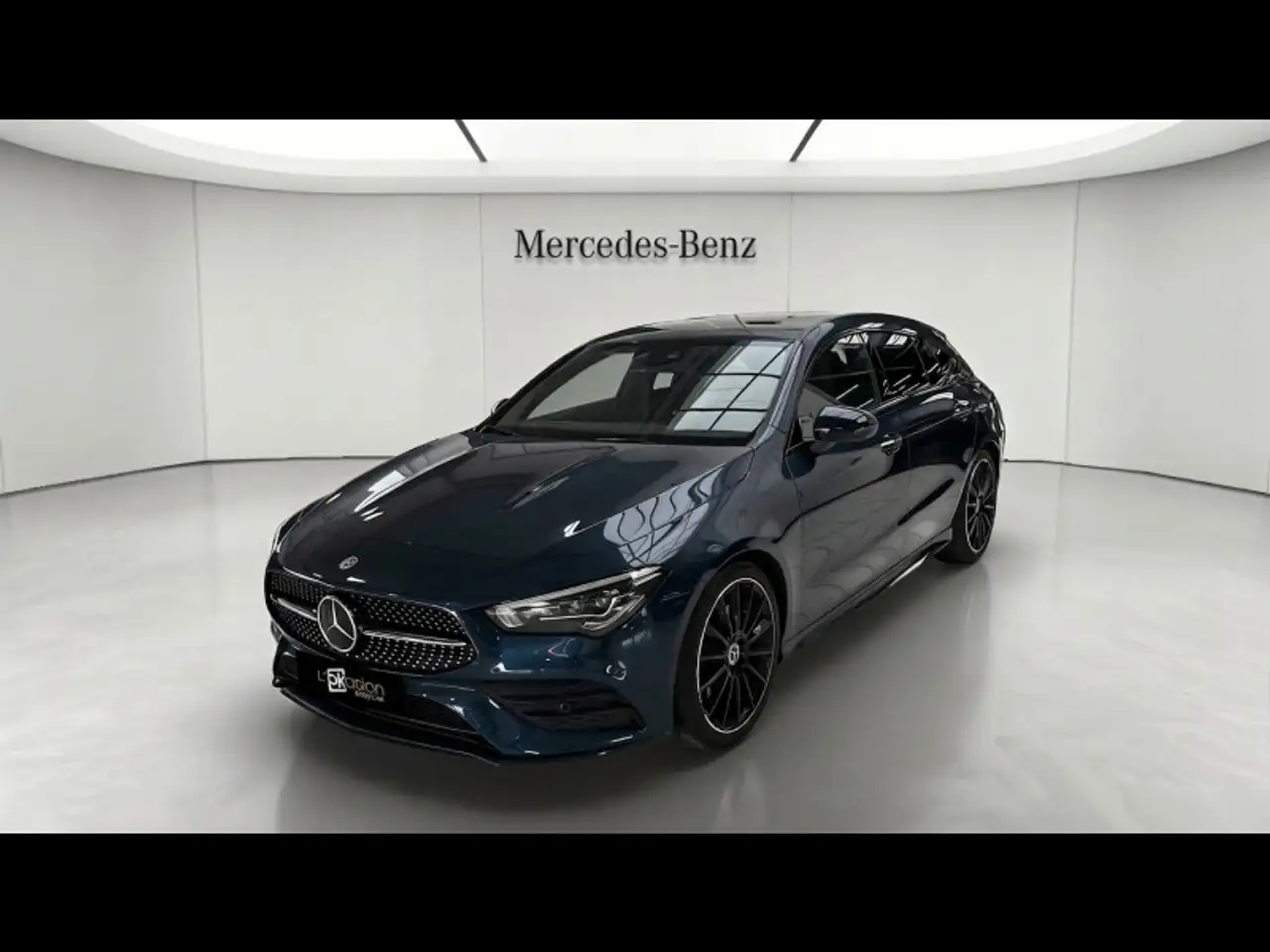 Mercedes-Benz CLA 200