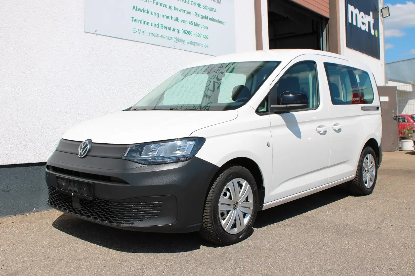 Volkswagen Caddy Basis 2.0 TDI DSG Klima SHZ PDC Wit - 1