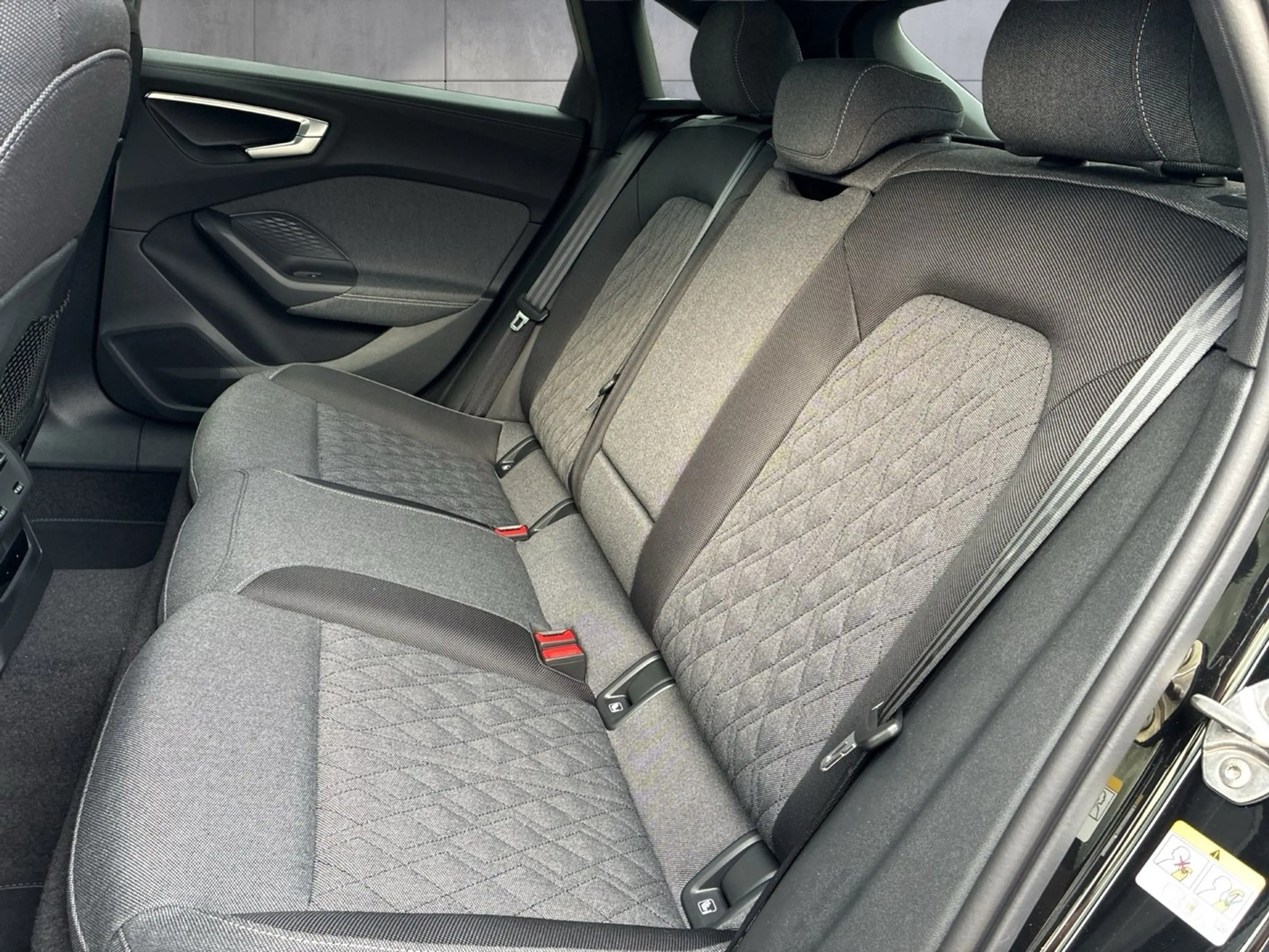 Audi A5 Limousine TFSI — photo 10