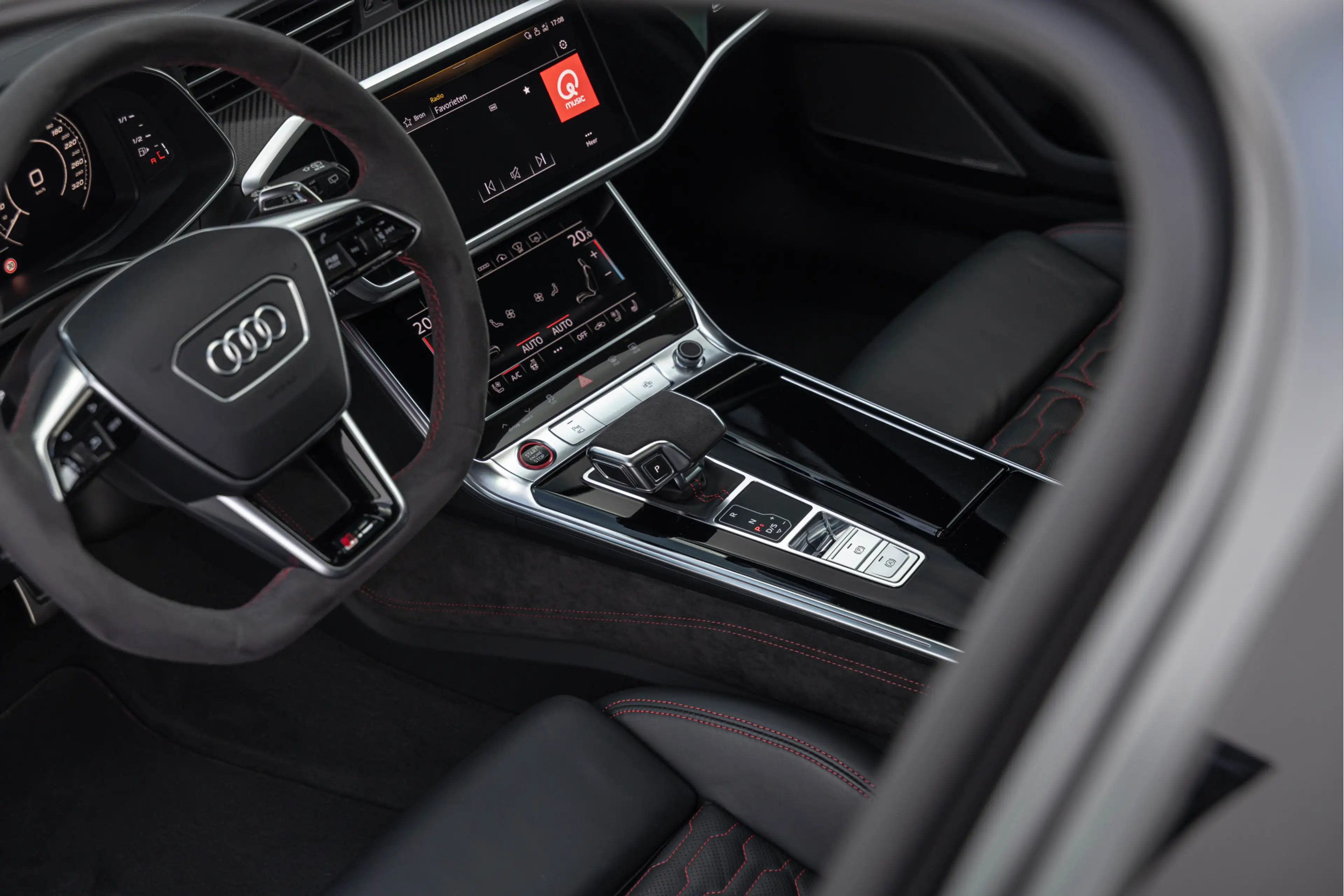 Audi RS6 Avant 4.0 TFSI Quattro Keramisch Dynamic+ Vossen F — photo 24