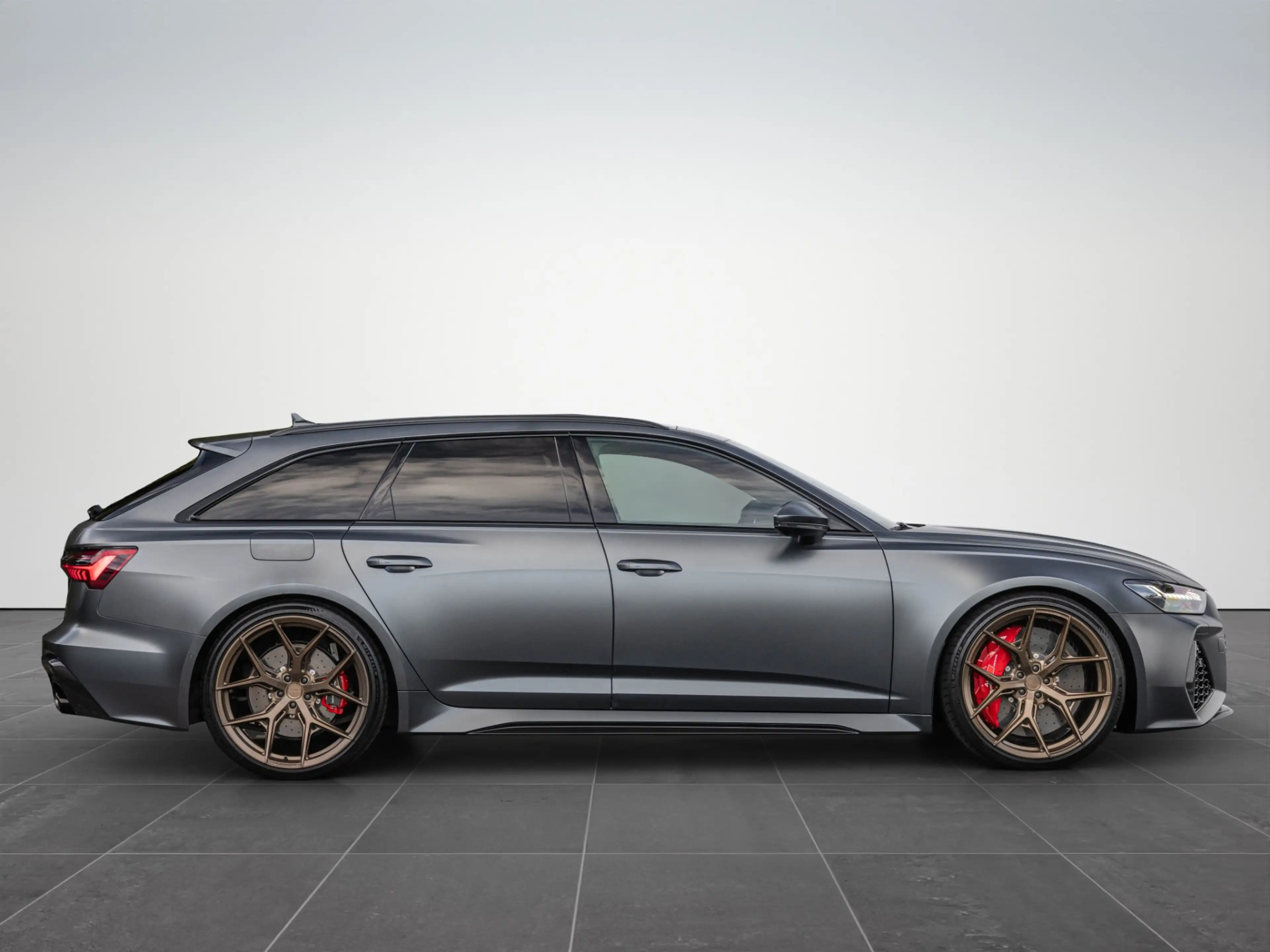 Audi RS6 Avant 4.0 TFSI Quattro Keramisch Dynamic+ Vossen F — photo 16