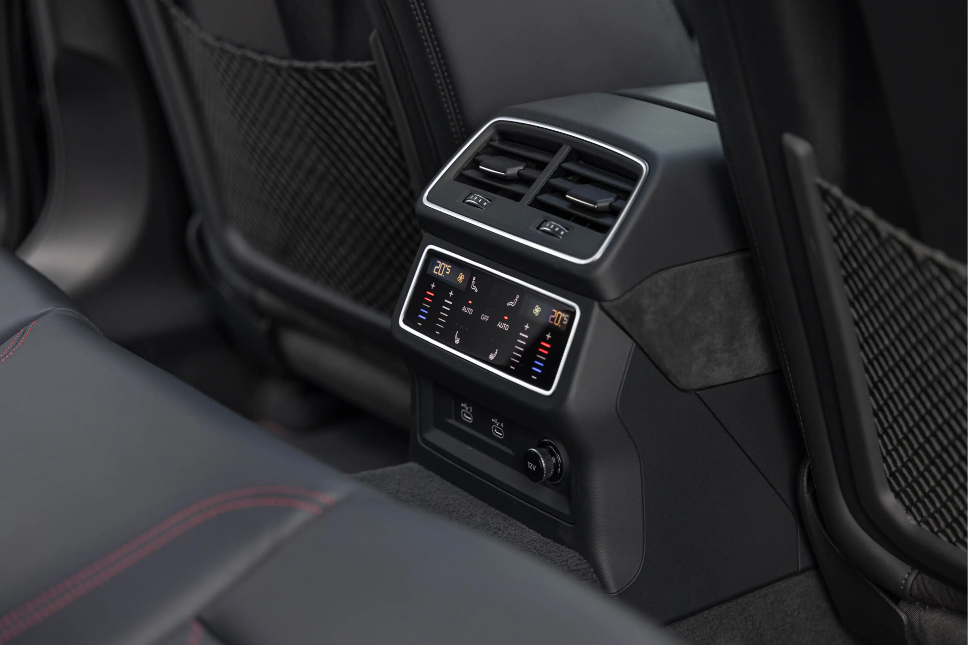 Audi RS6 Avant 4.0 TFSI Quattro Keramisch Dynamic+ Vossen F — photo 21