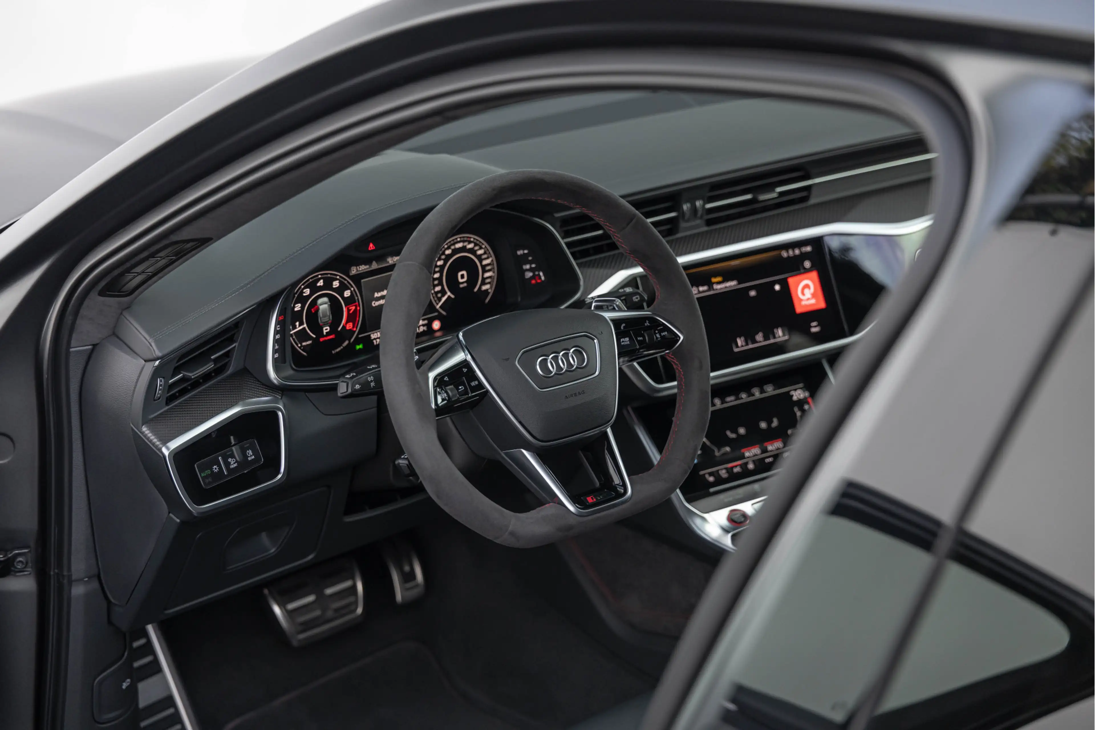 Audi RS6 Avant 4.0 TFSI Quattro Keramisch Dynamic+ Vossen F — photo 26