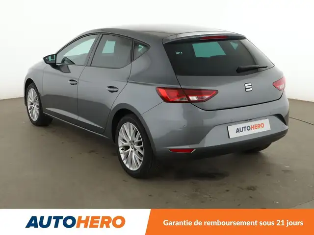 Seat Leon view 4