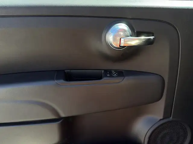 Fiat 500c view 13