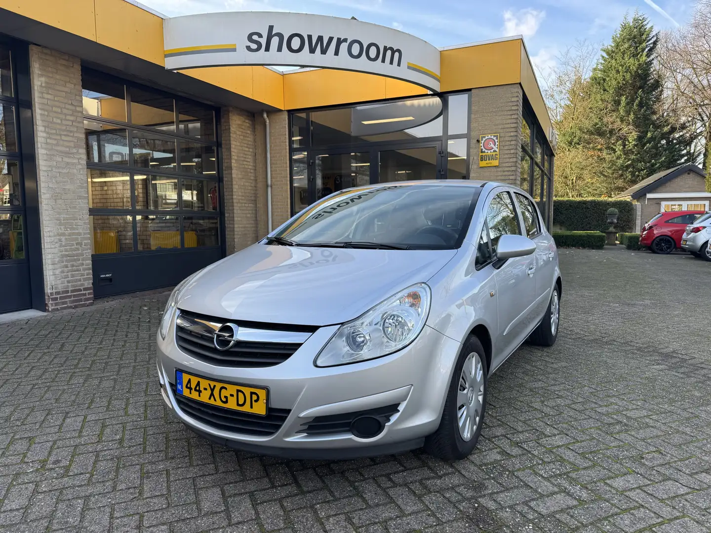 Opel Corsa 1.4-16V Business 5drs Airco Gris - 1