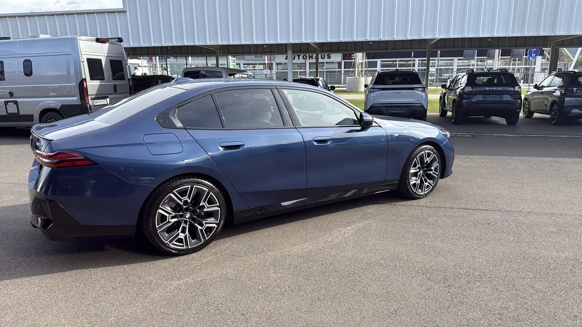 BMW 520 520 d M Sport Blau - 2