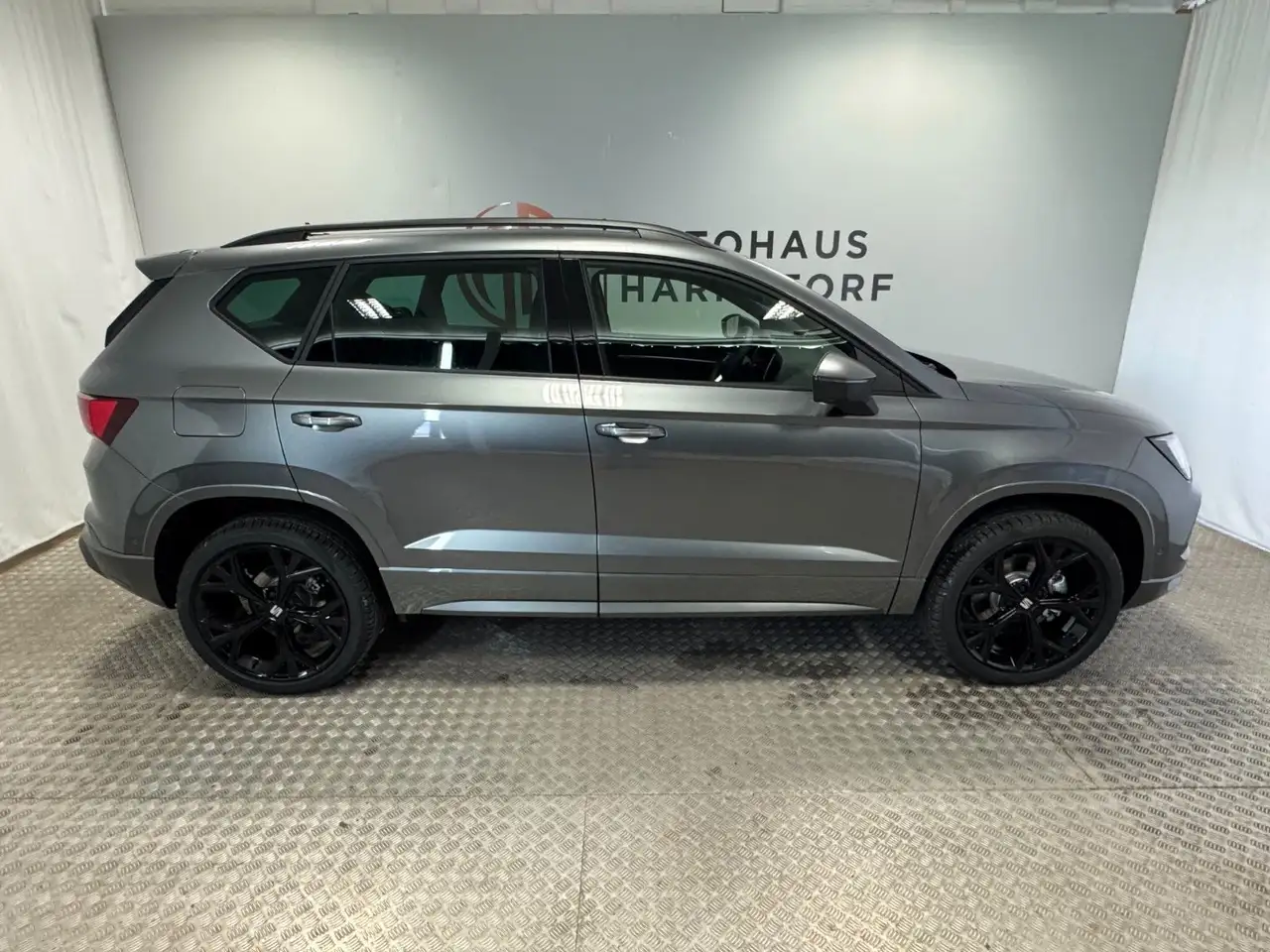 SEAT Ateca FR 2.0 DSG Black Ed.*AHK*Pano*360Grad 7