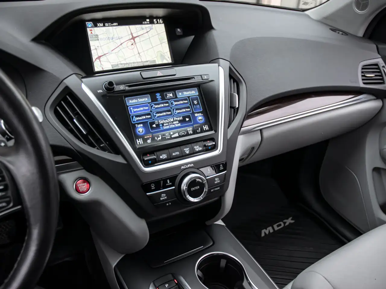 Acura MDX снимка Acura MDX