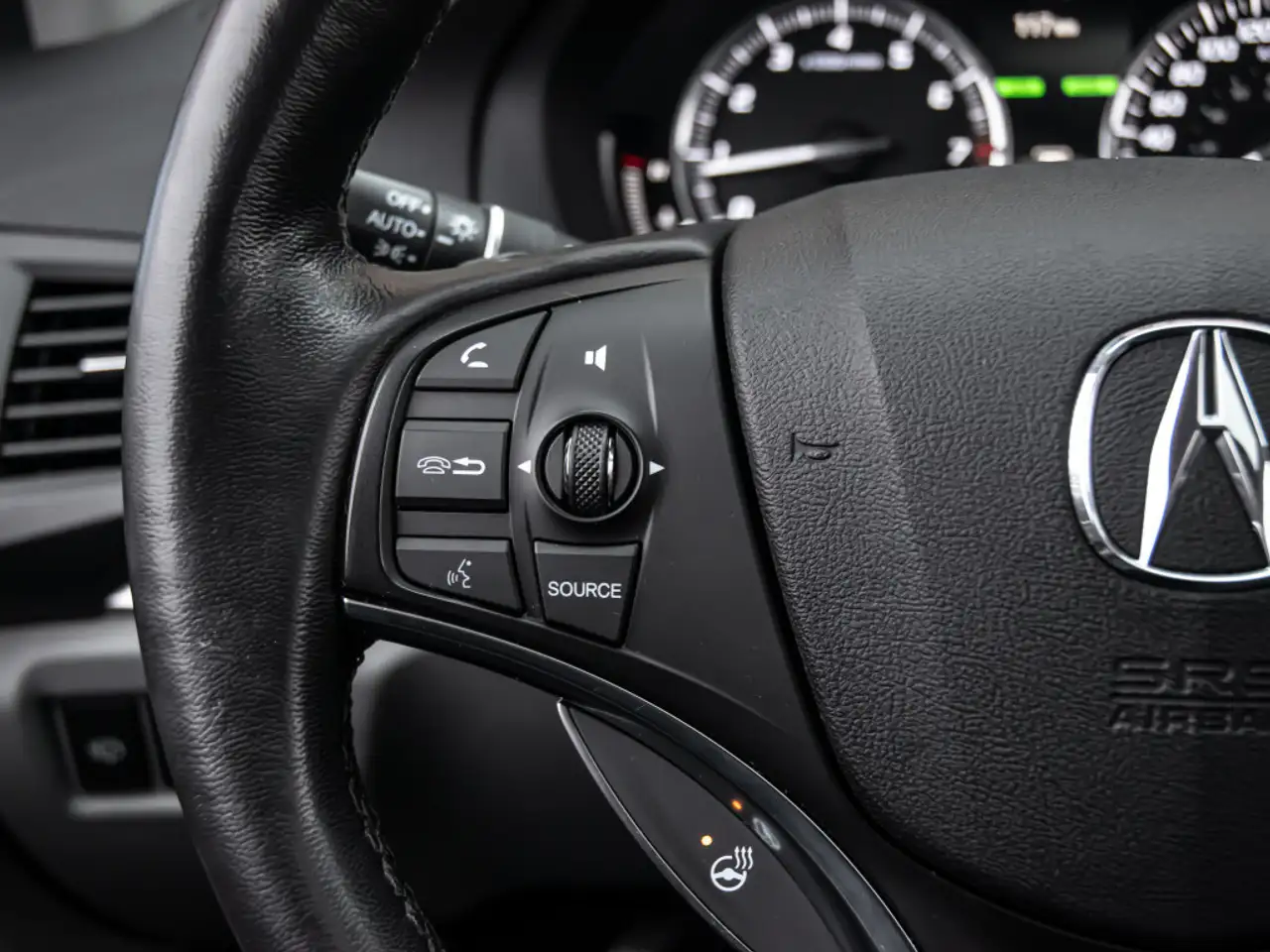Acura MDX снимка Acura MDX