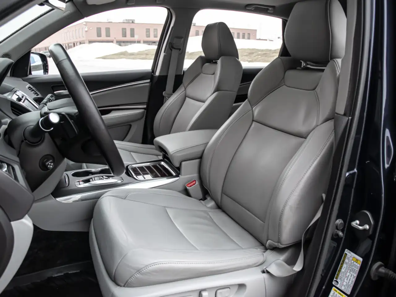 Acura MDX снимка Acura MDX