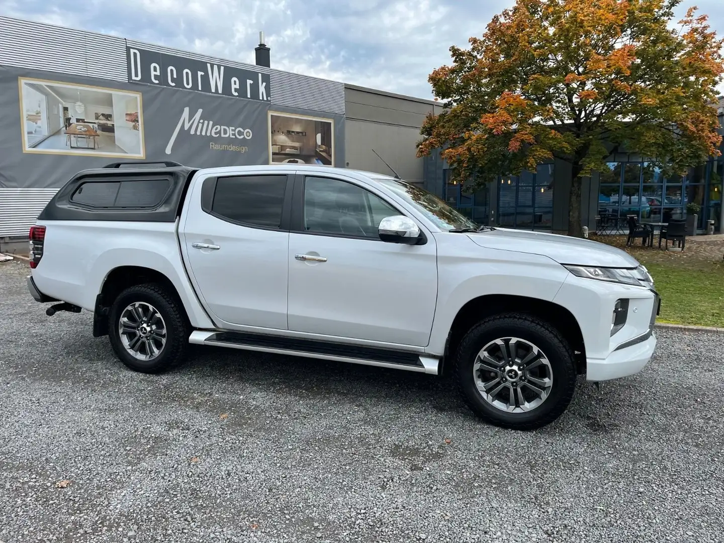 Mitsubishi L200 Triton, 2.2 Ltr, AWD, Automatik, Leder, Navi Weiß - 1