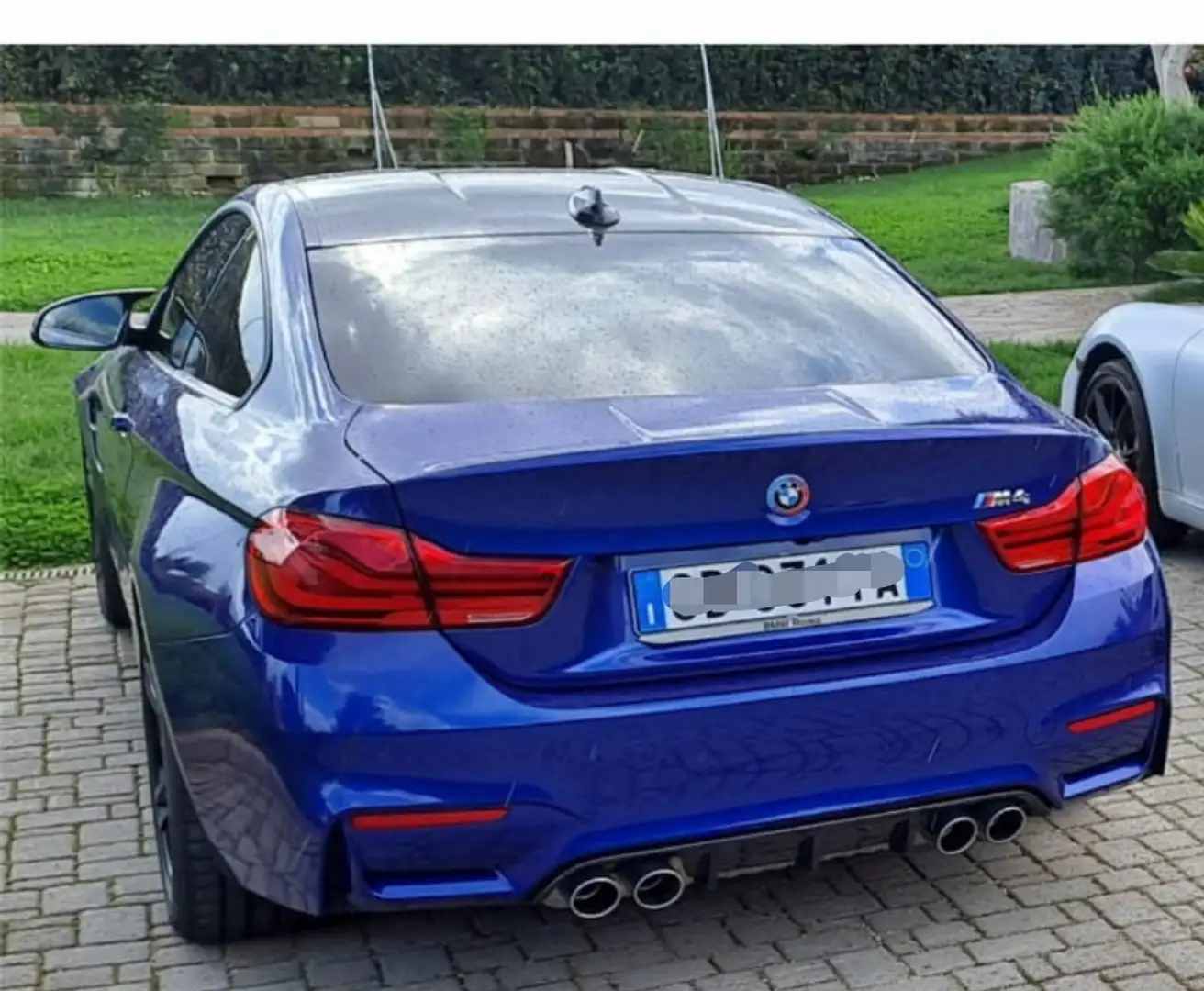 BMW M4 Coupe 3.0 dkg - 2