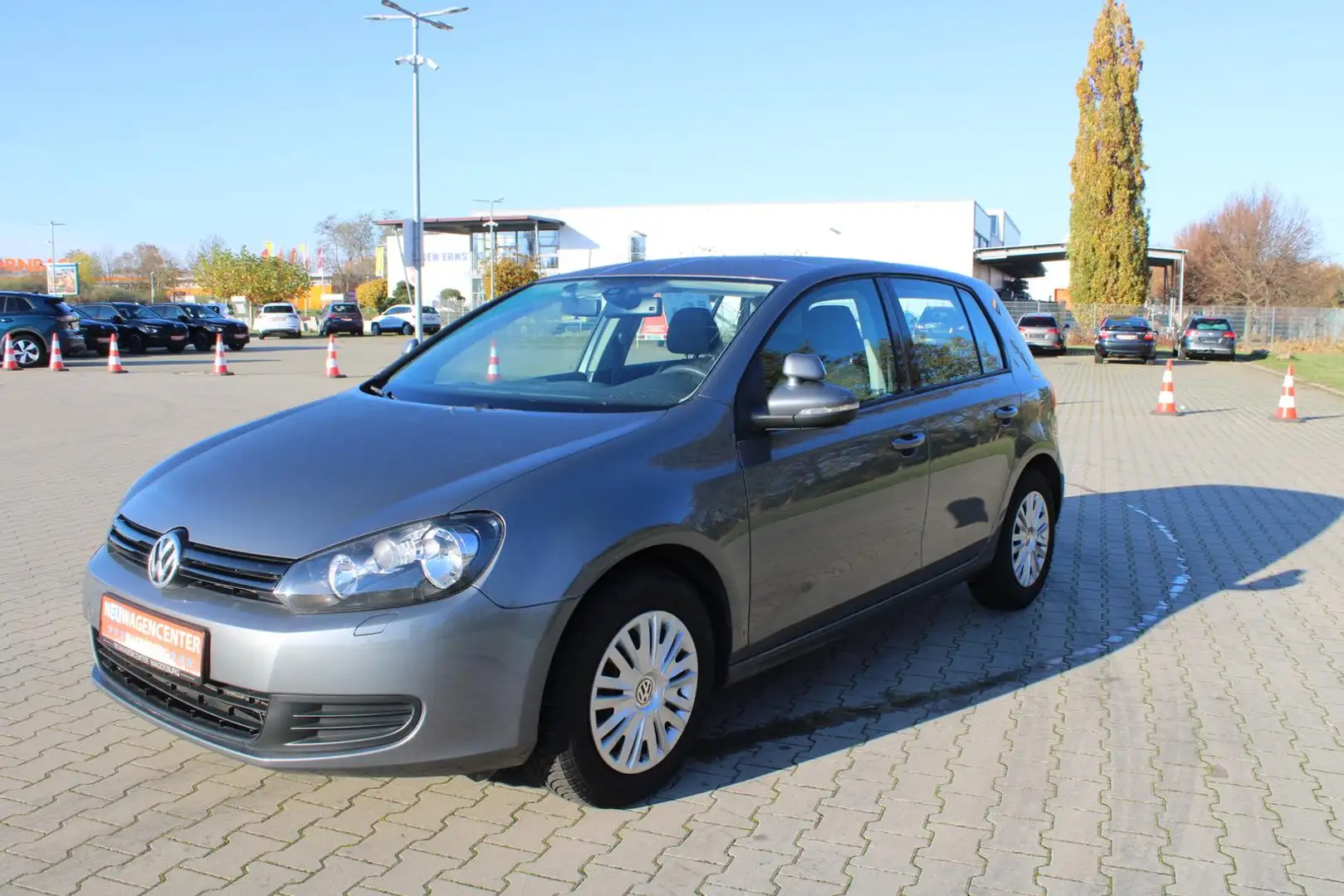 Volkswagen Golf 2.0 TDI*Fahrschulwagen*AHK*CD-Player Grijs - 1