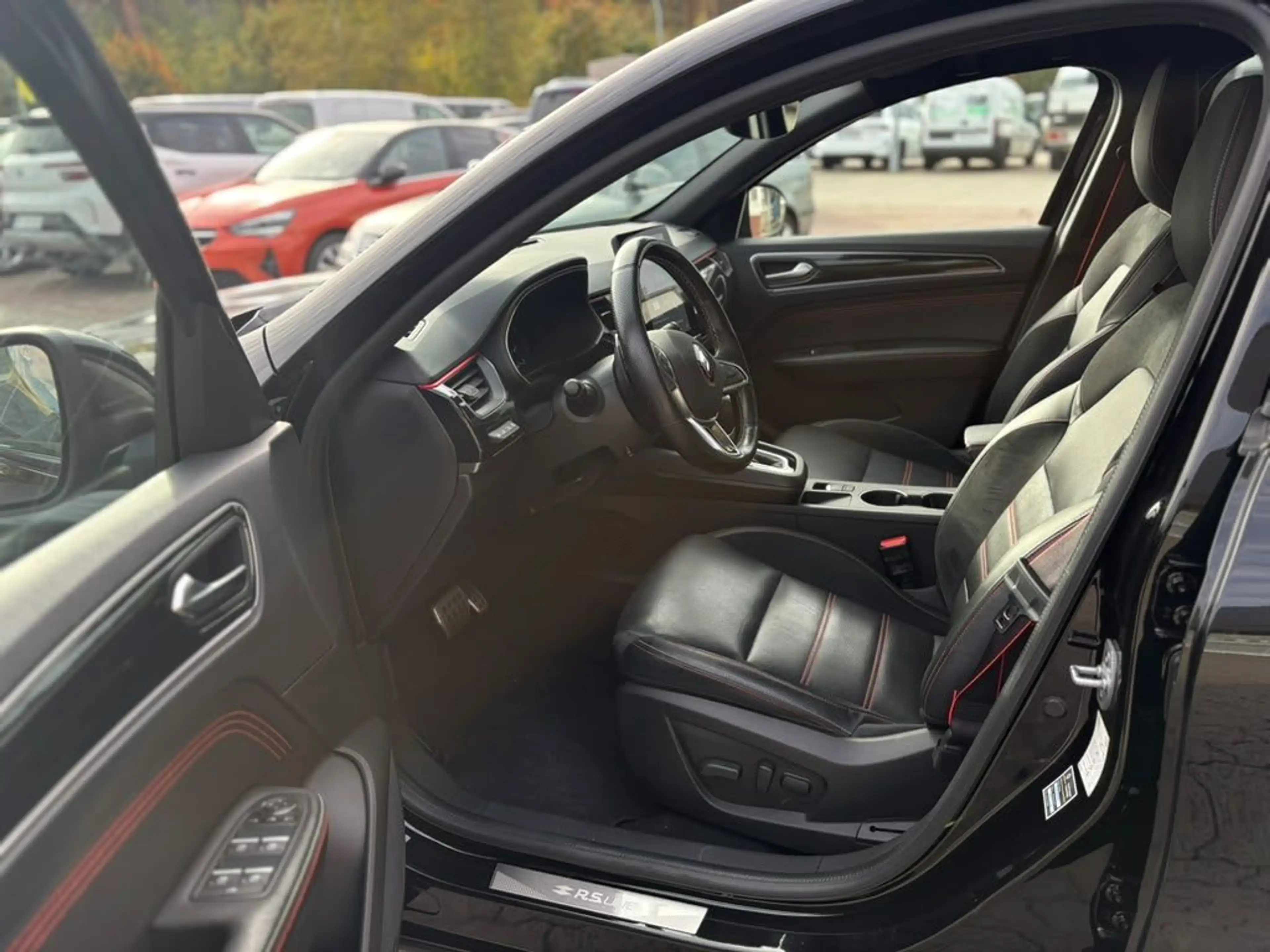 Renault Arkana TCe Mild Hybrid 160 EDC R.S. LINE — photo 5