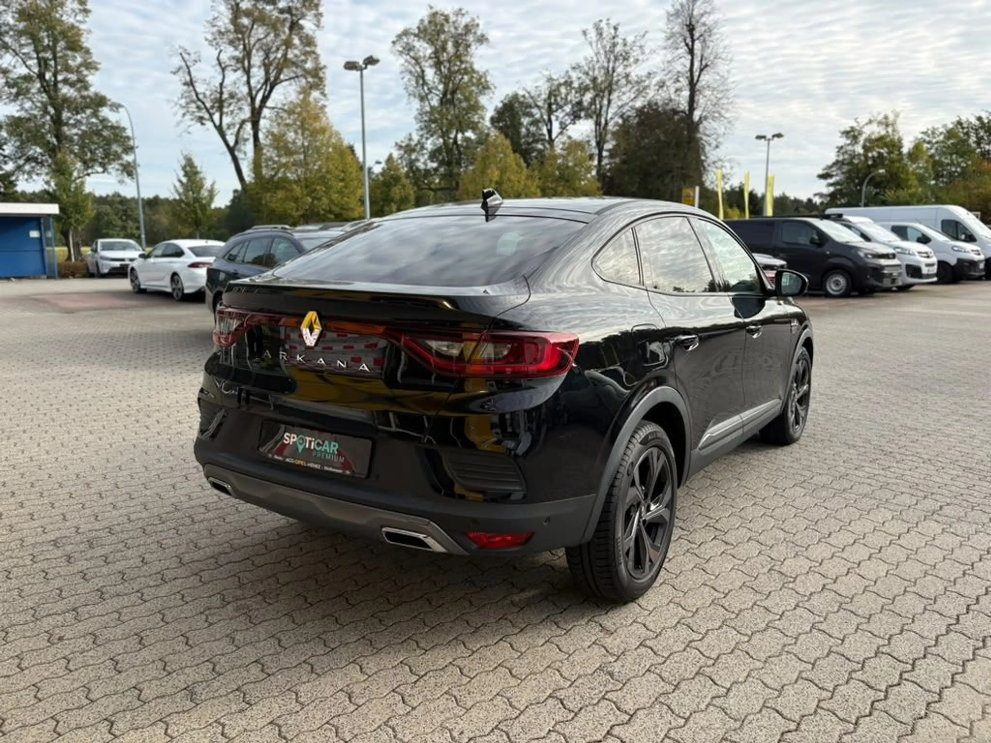 Renault Arkana TCe Mild Hybrid 160 EDC R.S. LINE — photo 4