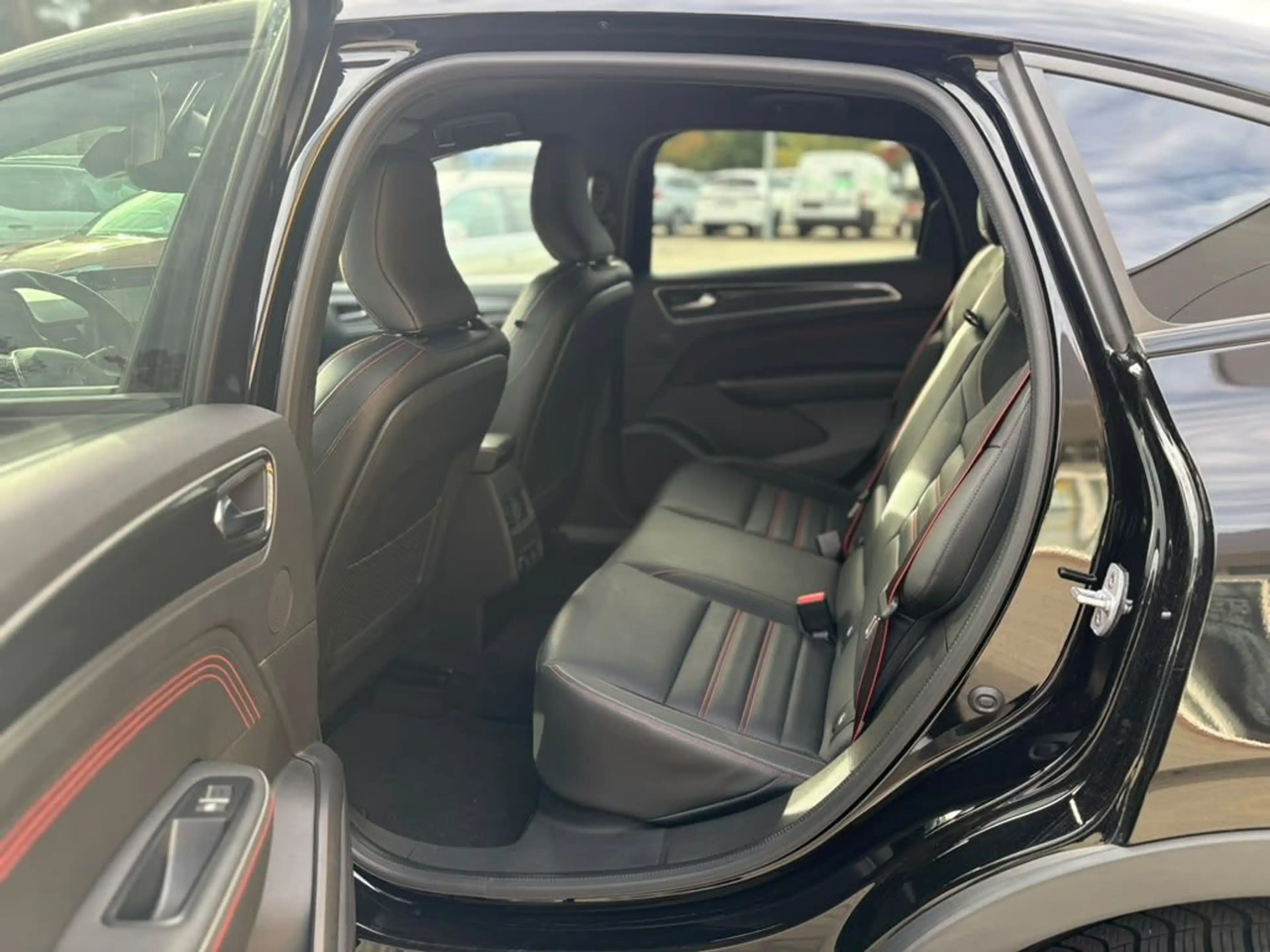 Renault Arkana TCe Mild Hybrid 160 EDC R.S. LINE — photo 7