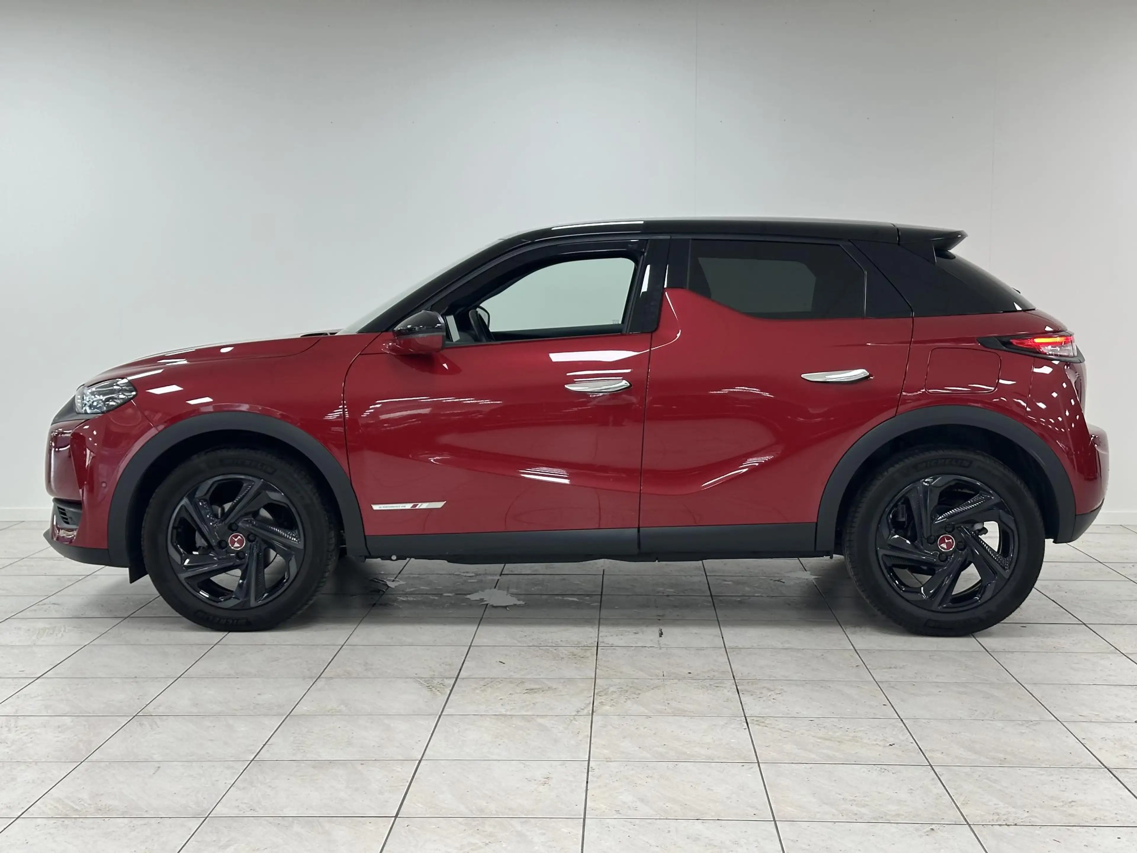 DS Automobiles DS 3 Crossback 1.2 PureTech Performance Line+ ADAPTIVE CRUISECONT — photo 18
