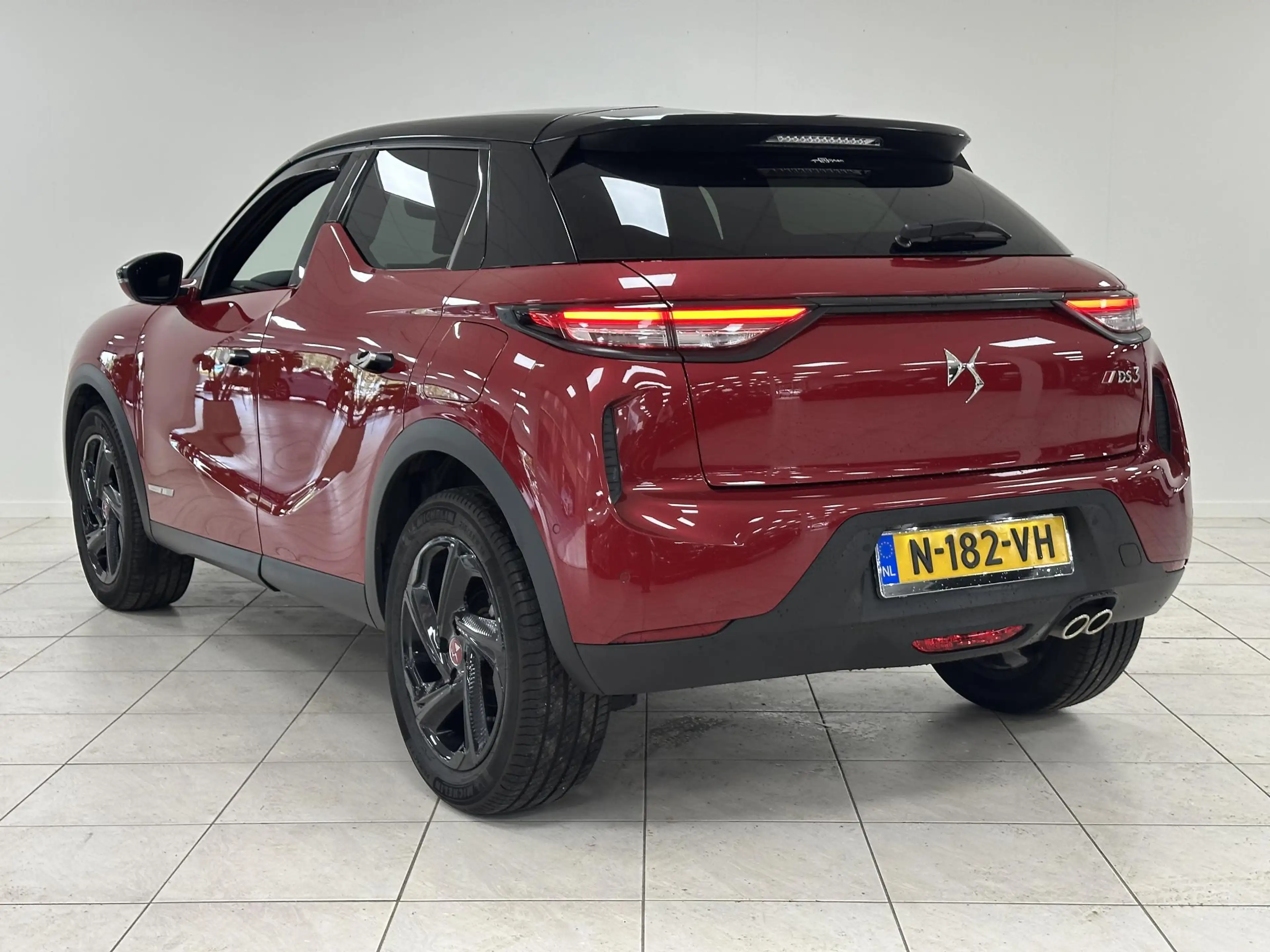 DS Automobiles DS 3 Crossback 1.2 PureTech Performance Line+ ADAPTIVE CRUISECONT — photo 6