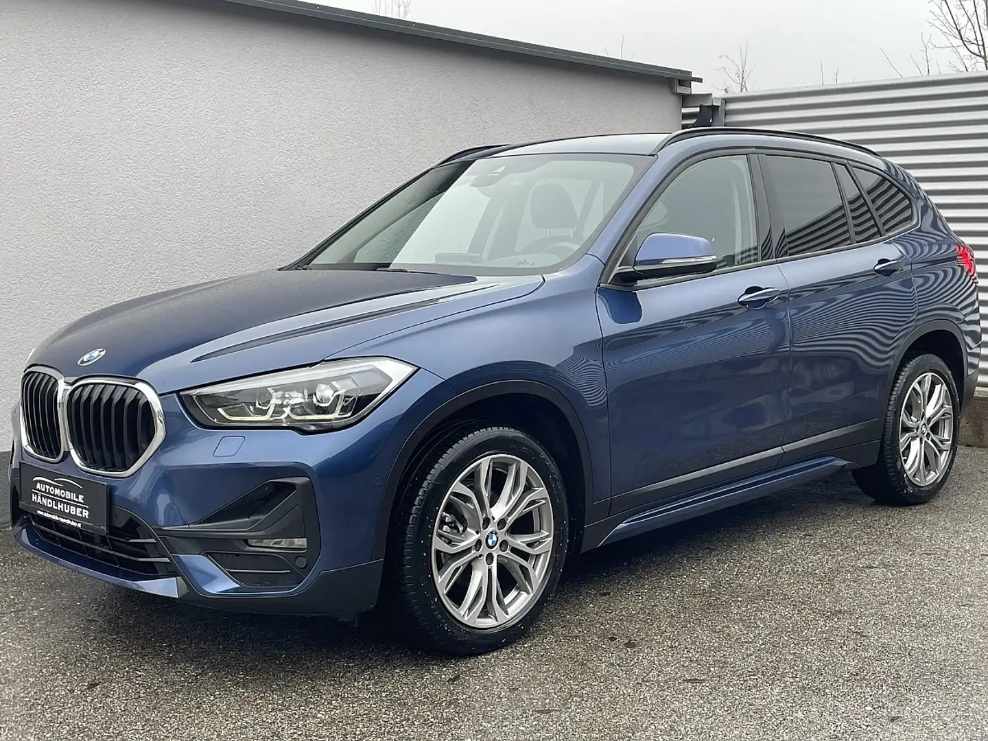BMW X1 sDrive16d Aut.SPORTLINE/HEADUP/ALARM/NAVIPRO/RÜ... Blau - 1
