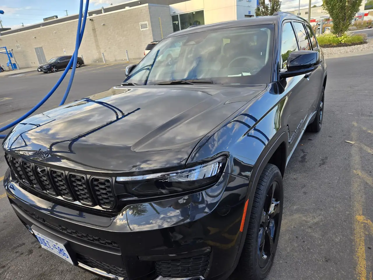 Jeep Grand Cherokee снимка Jeep Grand Cherokee
