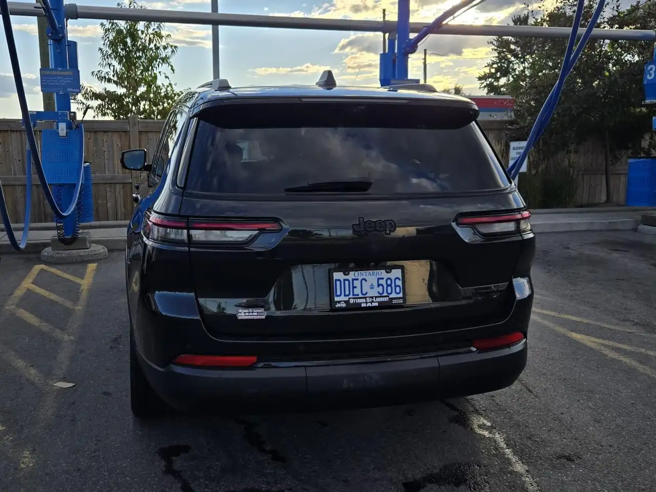 Jeep Grand Cherokee снимка Jeep Grand Cherokee