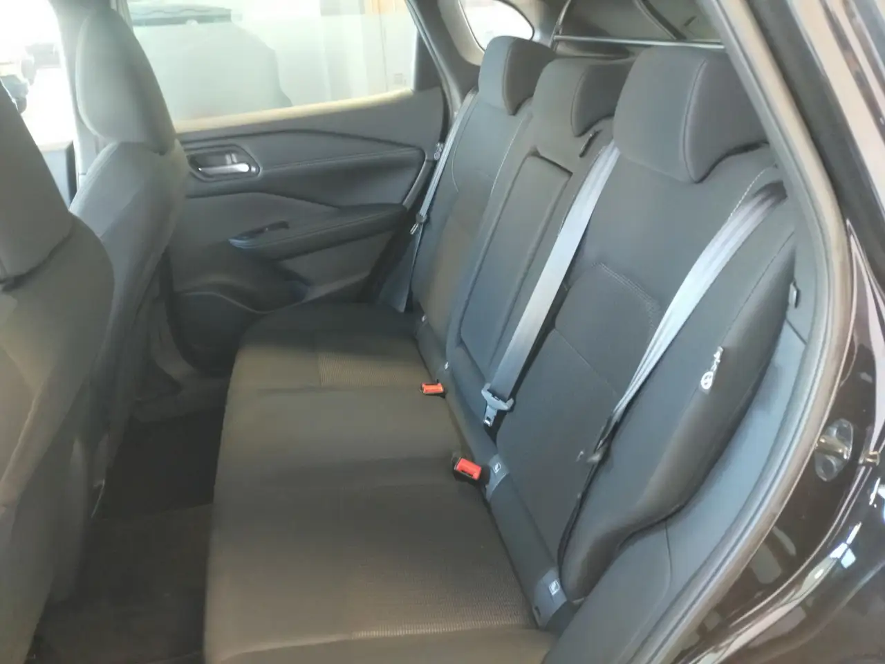 Nissan Qashqai 1.3 MHEV 158 Business Xtronic N1 Autocarro KM0 12
