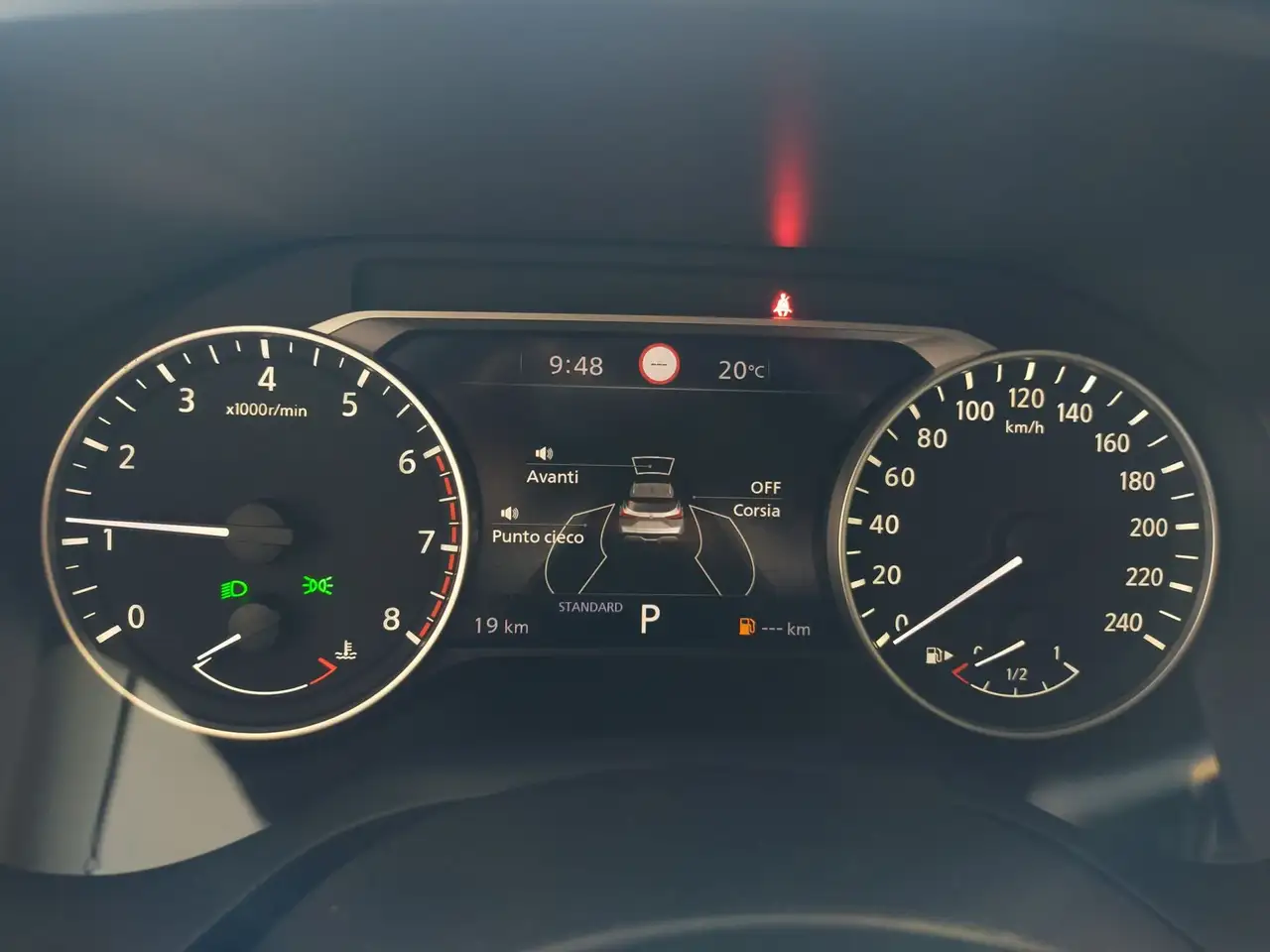 Nissan Qashqai 1.3 MHEV 158 Business Xtronic N1 Autocarro KM0 15