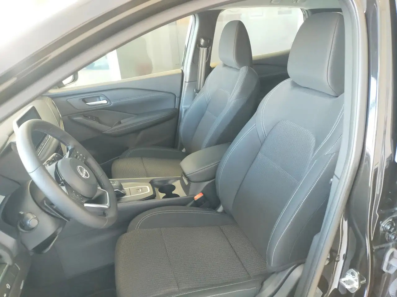 Nissan Qashqai 1.3 MHEV 158 Business Xtronic N1 Autocarro KM0 11