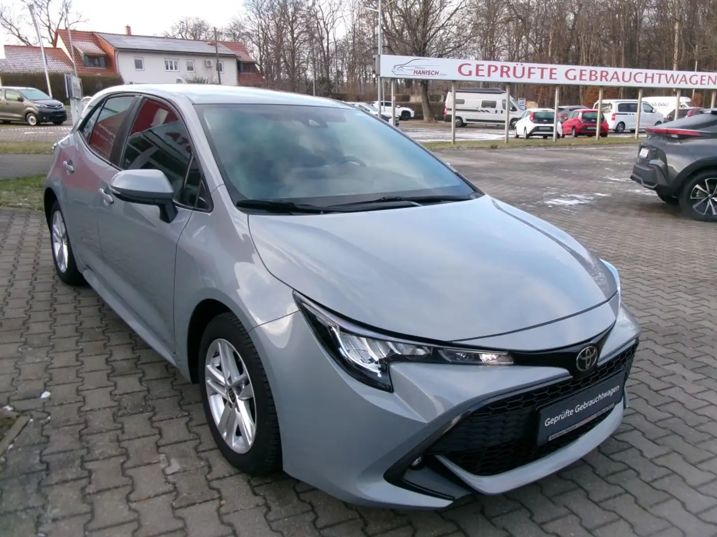 Toyota Corolla 1.2 Turbo Comfort Grau - 2