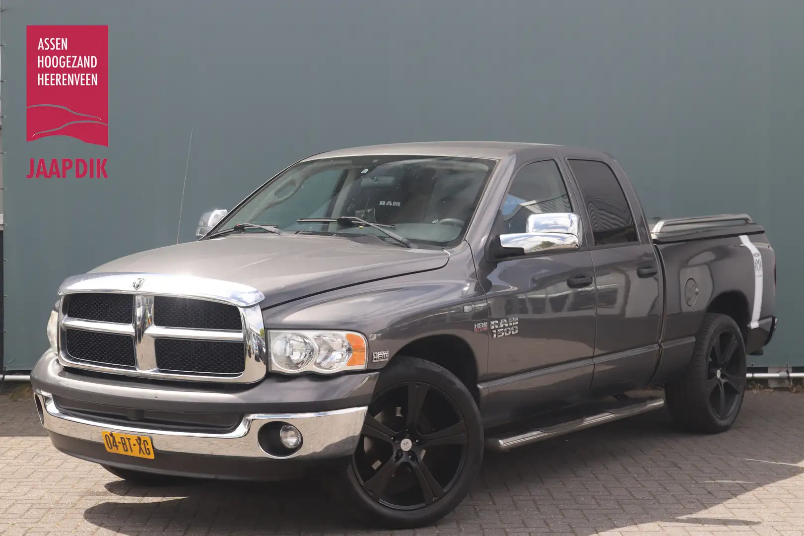 Dodge RAM DODGE 1500 BWJ 2004 346 PK TREKHAAK / AIRCO / AFDE Gris - 1