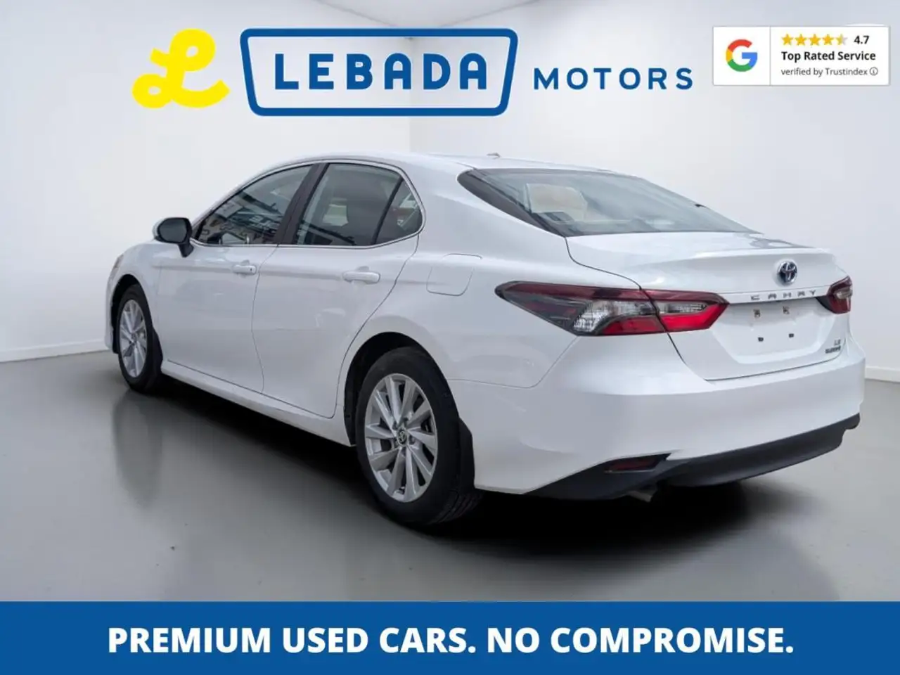 Toyota Camry снимка Toyota Camry