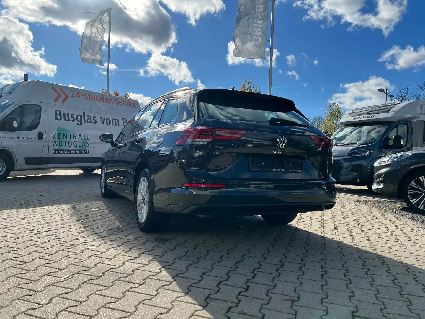 Volkswagen Golf Variant Golf VIII Variant 2.0 TDI Life *LED Navi ACC* Grau - 2