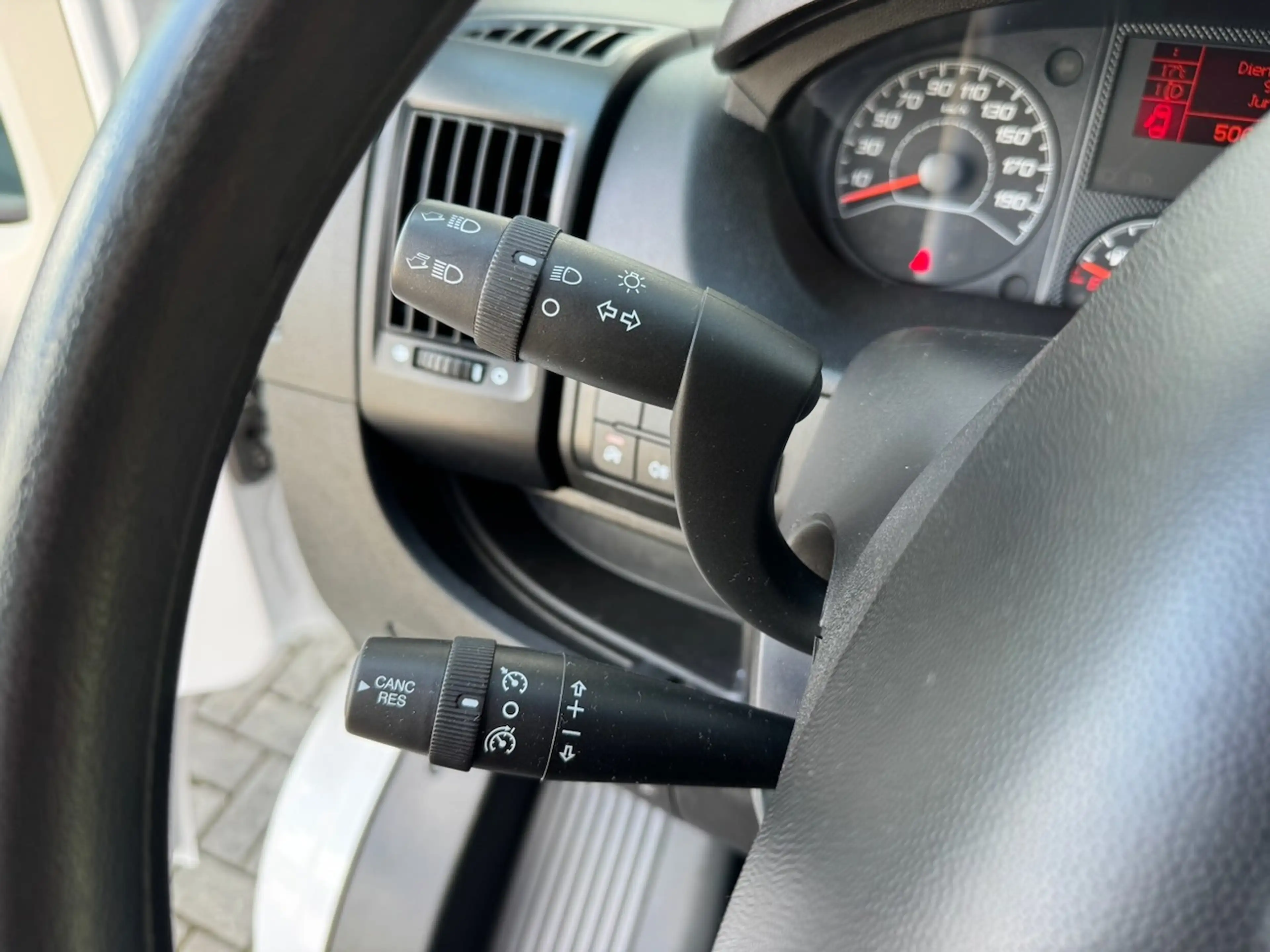 Citroen Jumper 35 2.2 BlueHDi 165pk L3 DC | Airco | Cruise | Blue — photo 18
