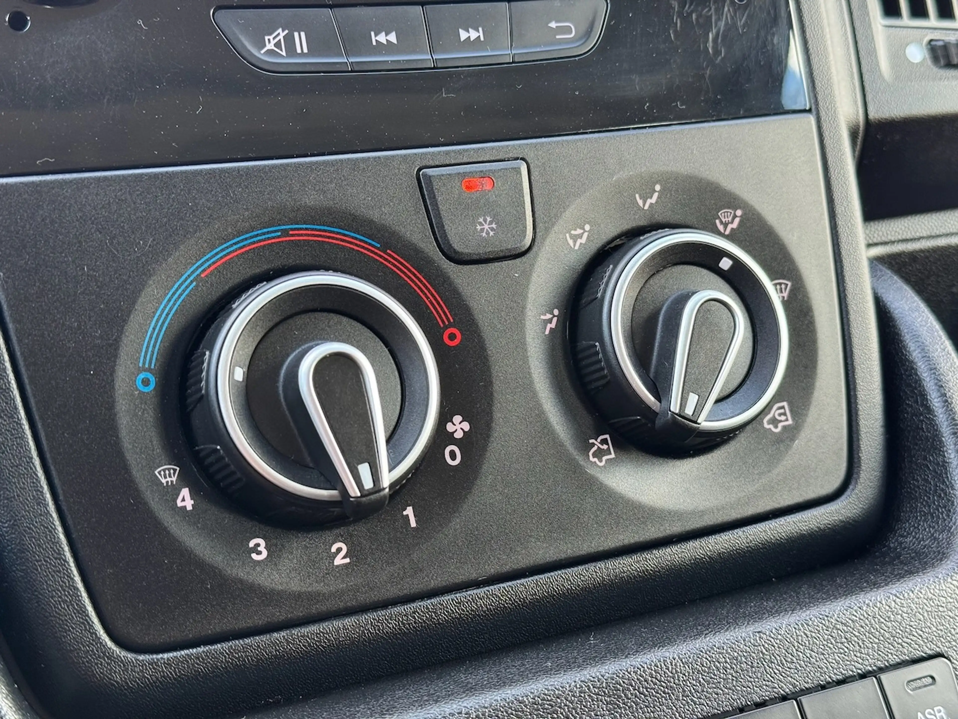 Citroen Jumper 35 2.2 BlueHDi 165pk L3 DC | Airco | Cruise | Blue — photo 21