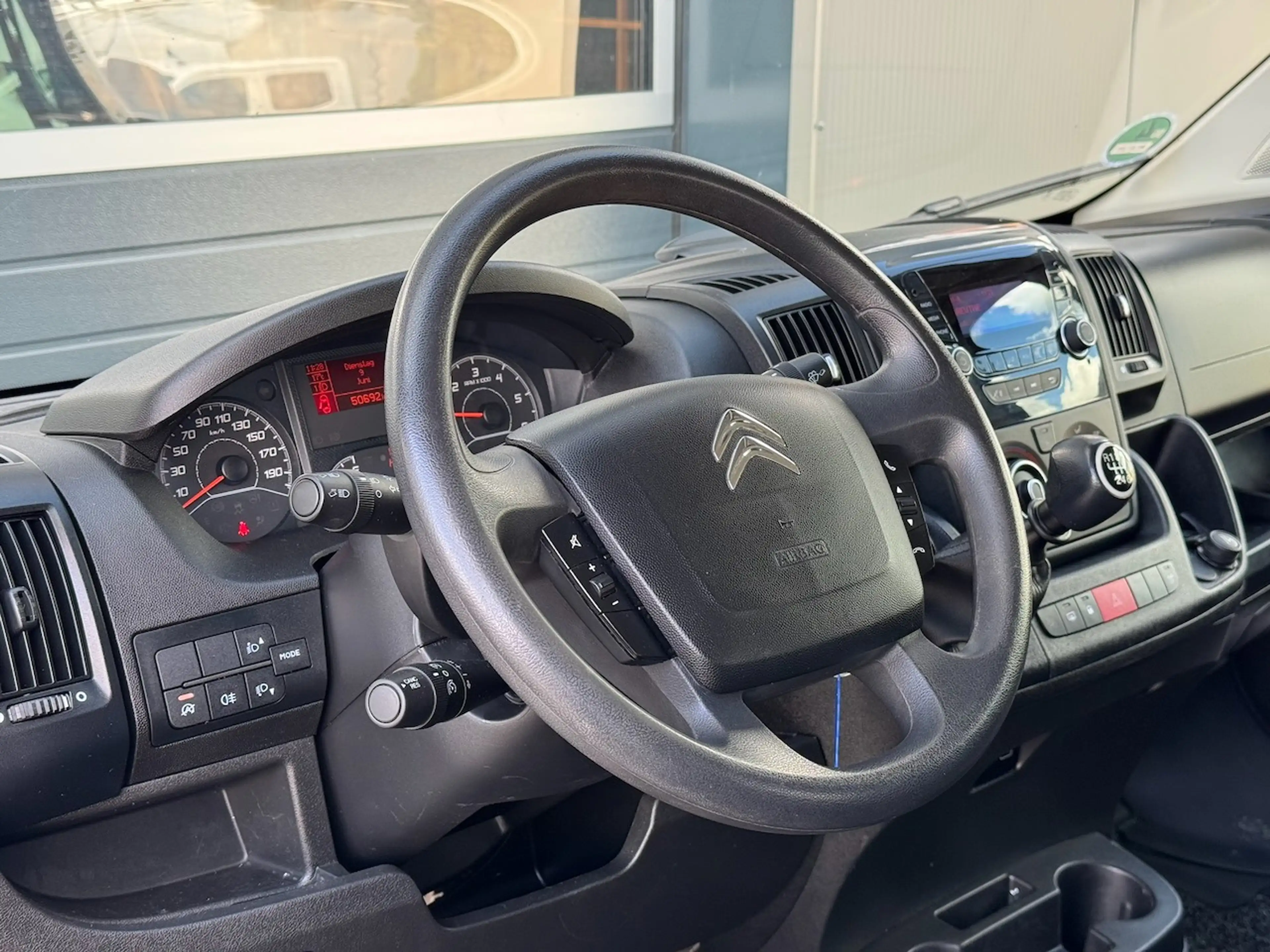 Citroen Jumper 35 2.2 BlueHDi 165pk L3 DC | Airco | Cruise | Blue — photo 17