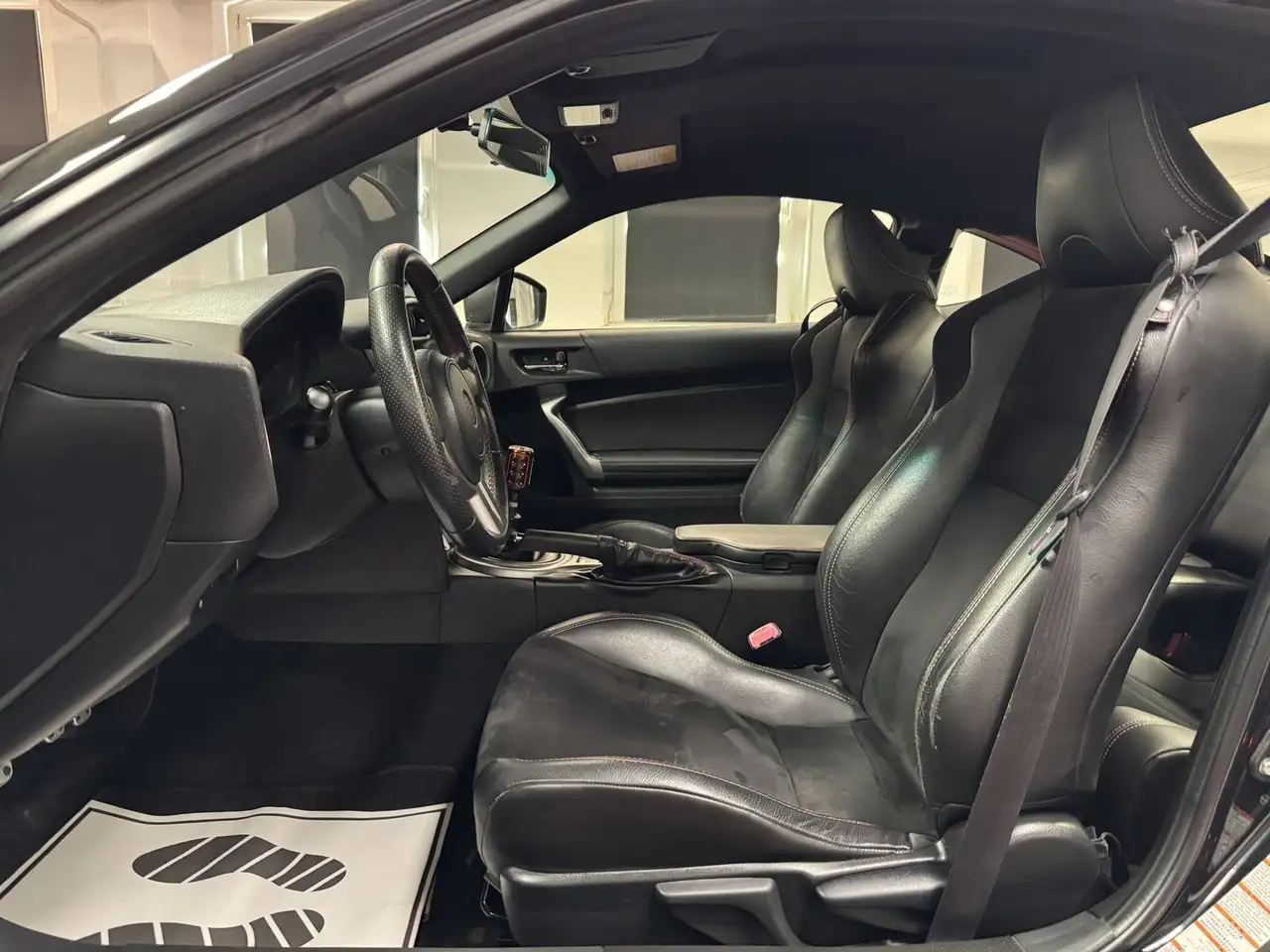 Toyota GT86 2.0 200 ch BVM / Carnet Toyota complet / Xénon / Sièges chauffants / Régulateur de vitesse