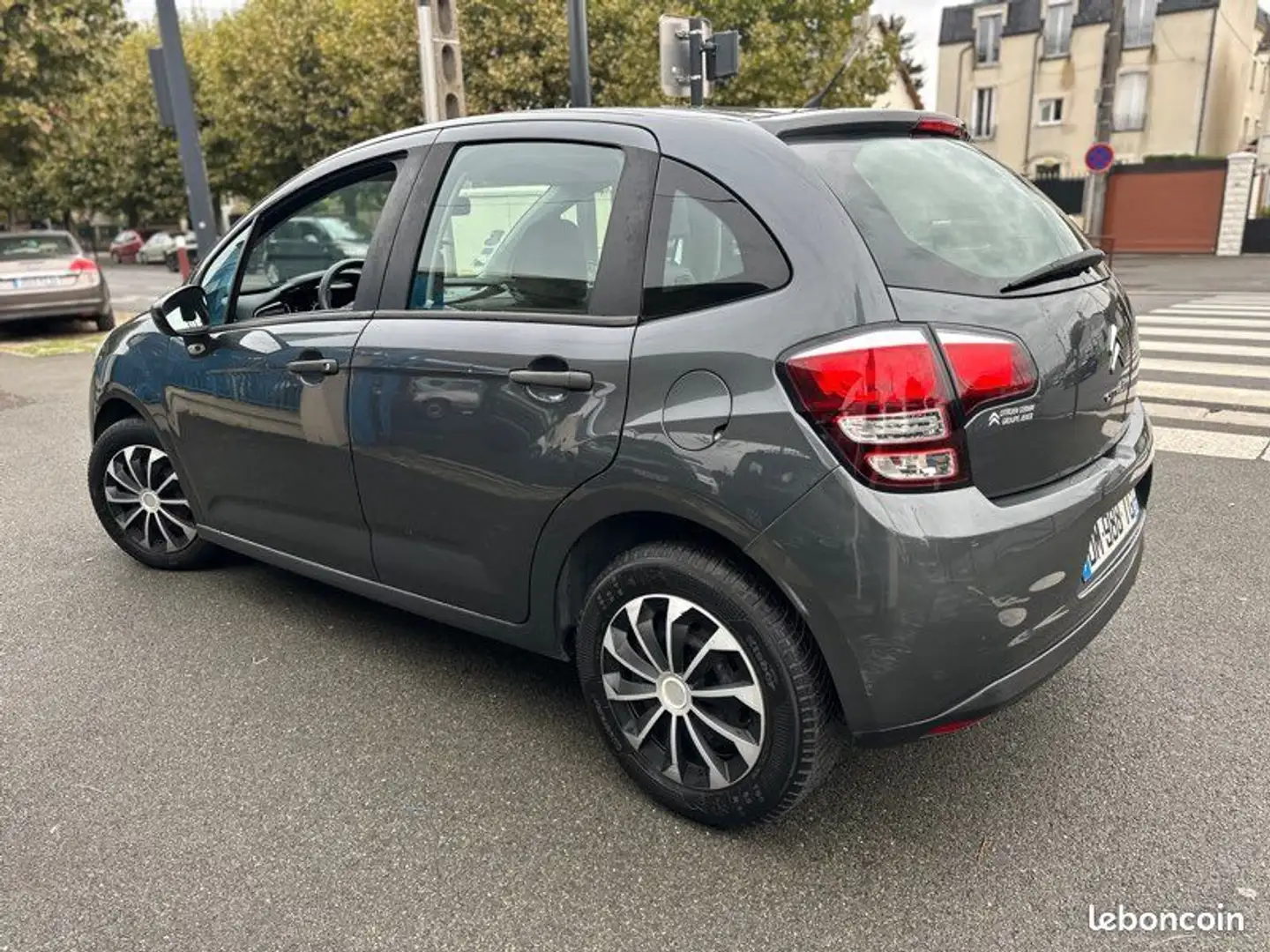 Citroen C3 CITROËN 1L VTI 68ch CRIT AIR 1 Gris - 2