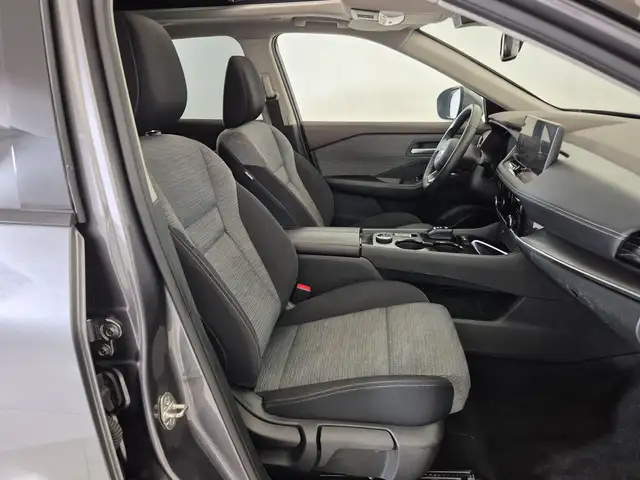 Nissan X-Trail view 10