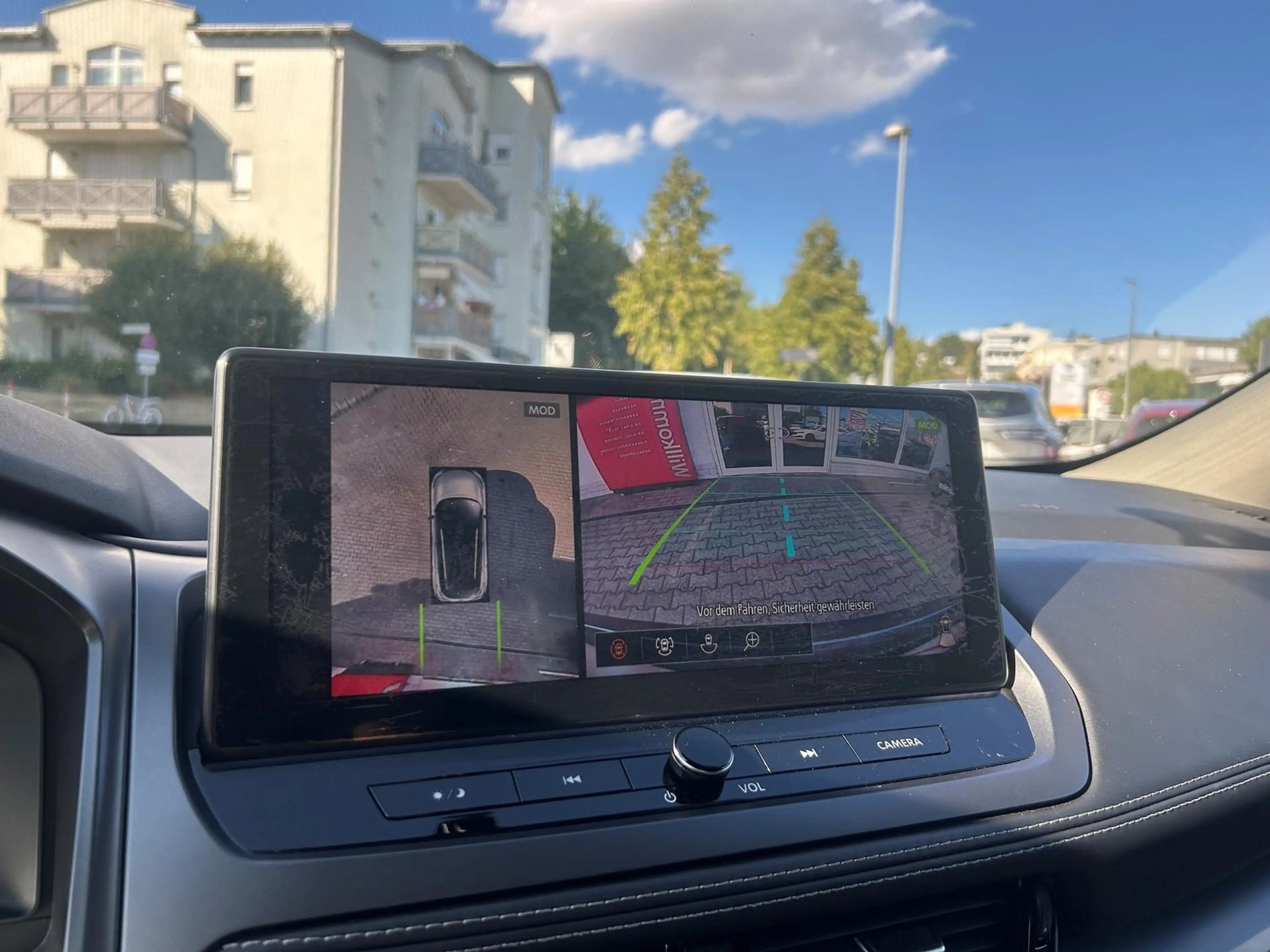 Nissan Qashqai 1.3 DIG-T N-Connecta Komfort & Winterpaket — photo 11
