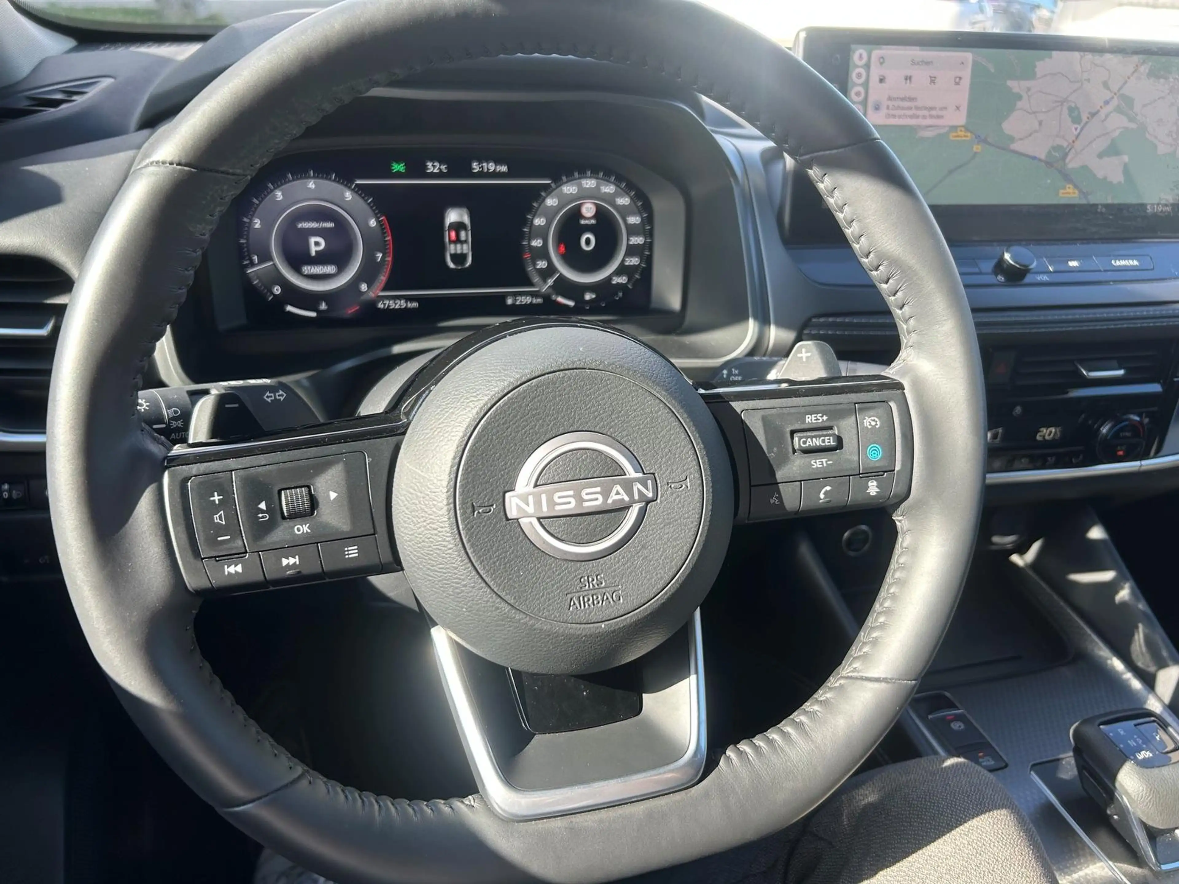 Nissan Qashqai 1.3 DIG-T N-Connecta Komfort & Winterpaket — photo 14