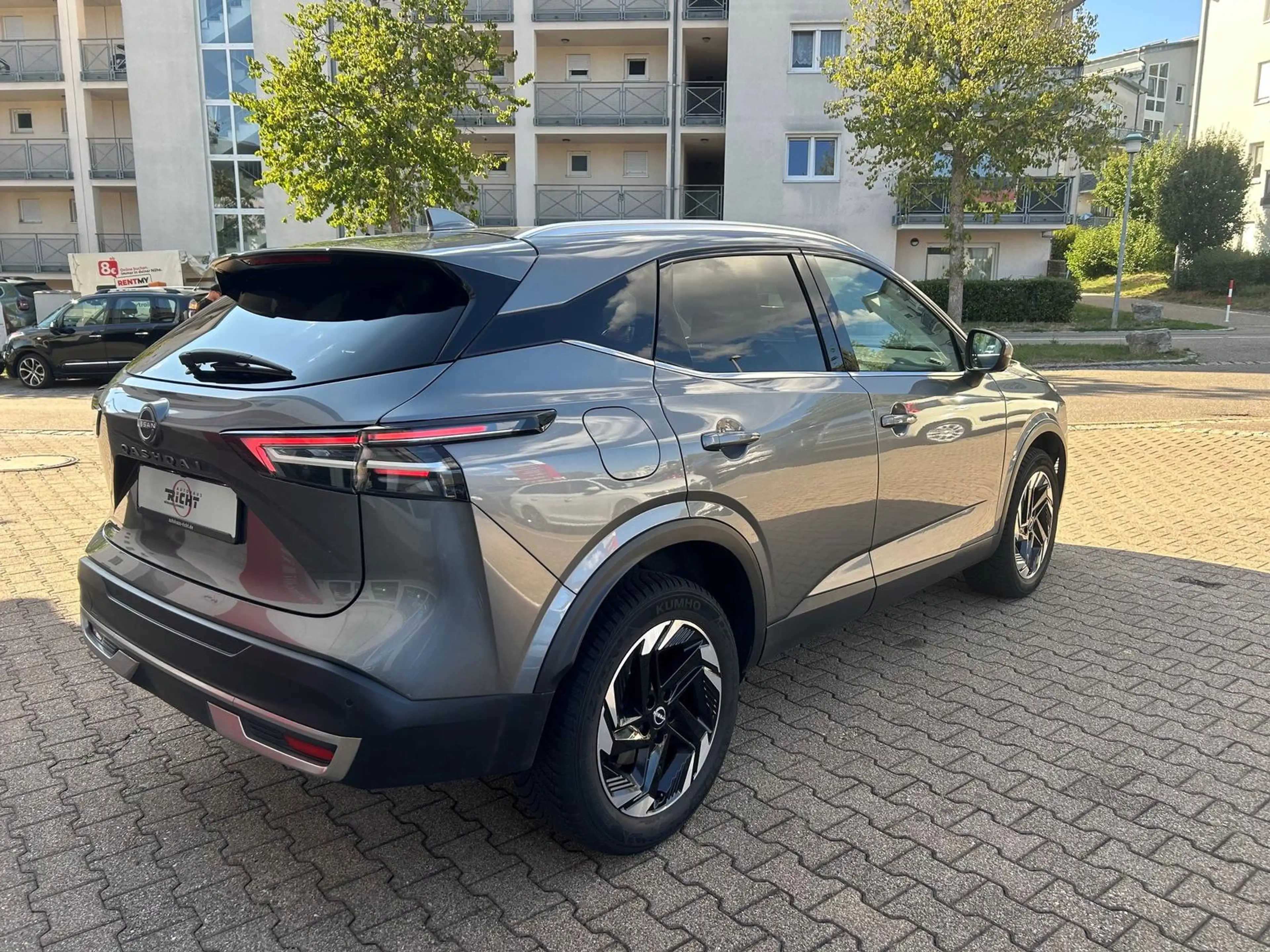 Nissan Qashqai 1.3 DIG-T N-Connecta Komfort & Winterpaket — photo 5