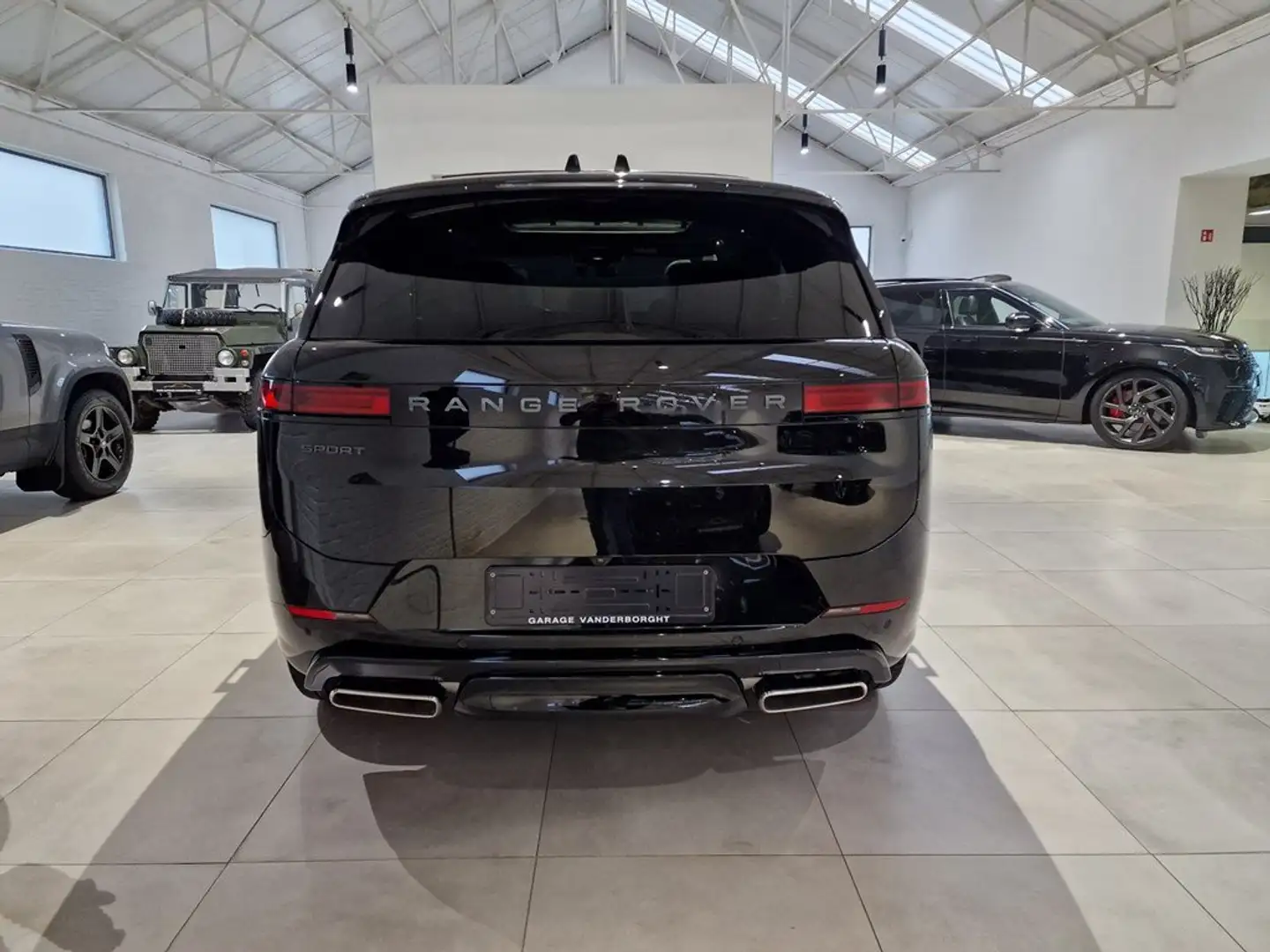 Land Rover Range Rover Sport DYNAMIC SE PLUG-IN HYBRID NIEUW OKM FULL OPTION!! Zwart - 2