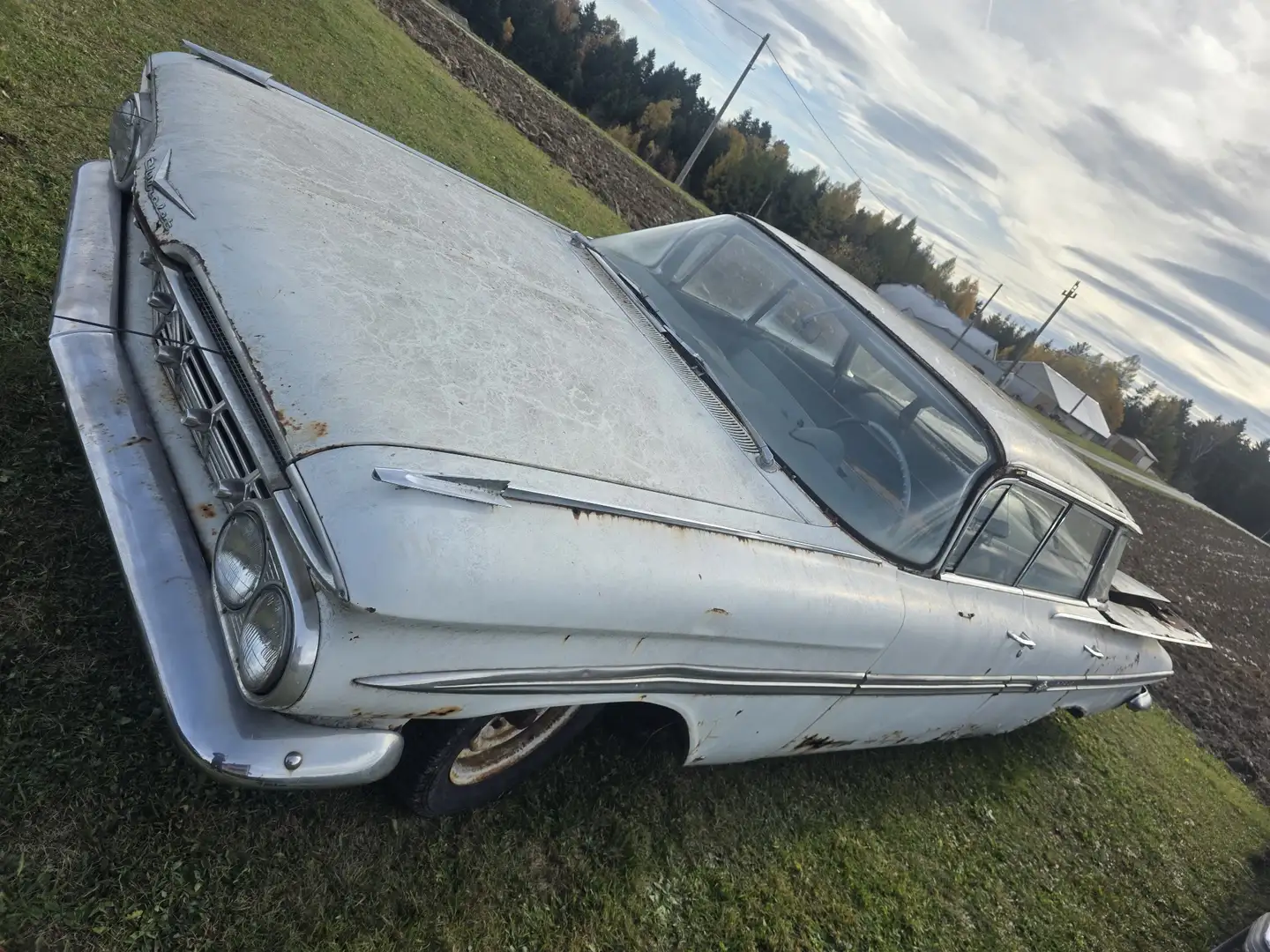 Chevrolet Impala - 2
