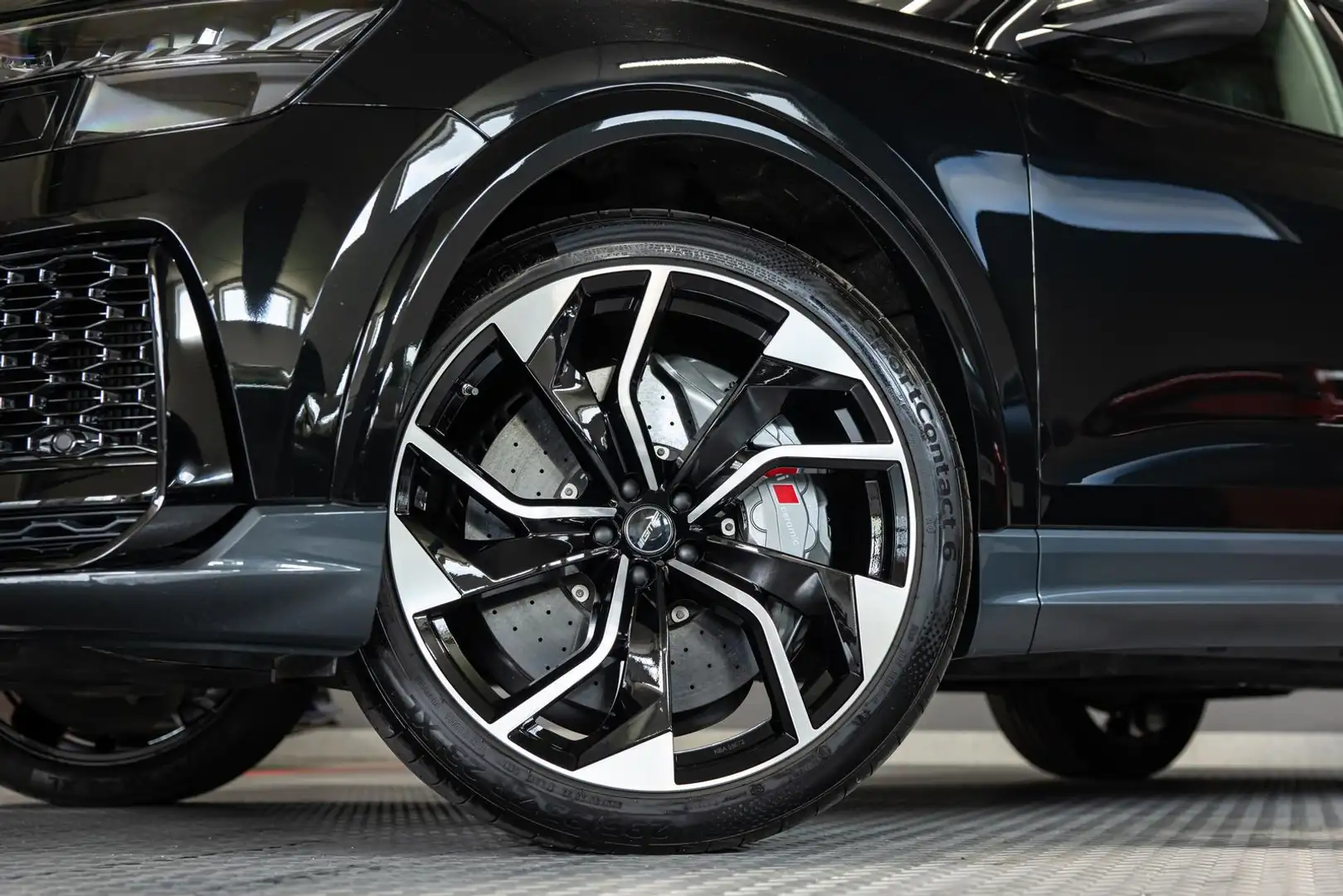Audi RS Q8 RSQ8 4.0 TFSI quattro B&O KERAMIK RS-AGA Negru - 2
