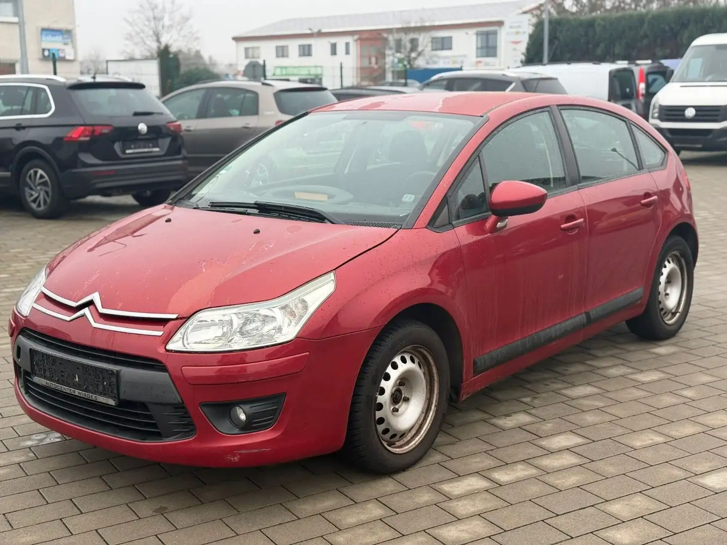 Citroen C4 Lim. Tonic Red - 1