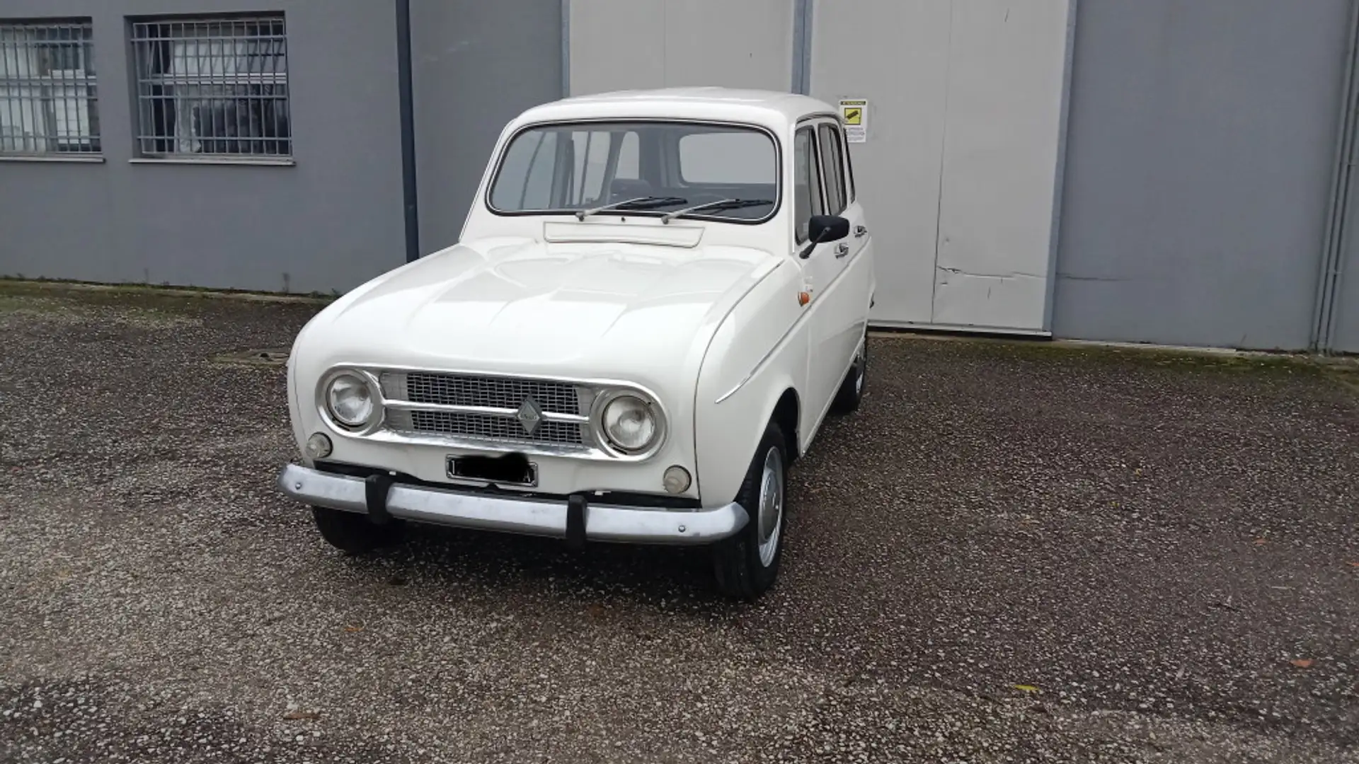 Renault R 4 mod. EXPORT Weiß - 1