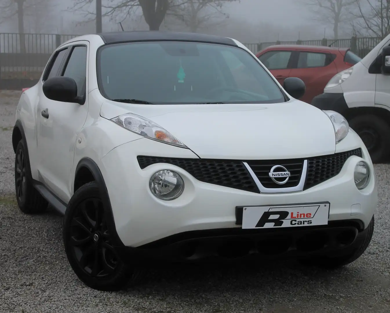 Nissan Juke 1.6i ESSENCE CUIR CLIM GPS CAM RECUL 12 MOIS GRT Wit - 2
